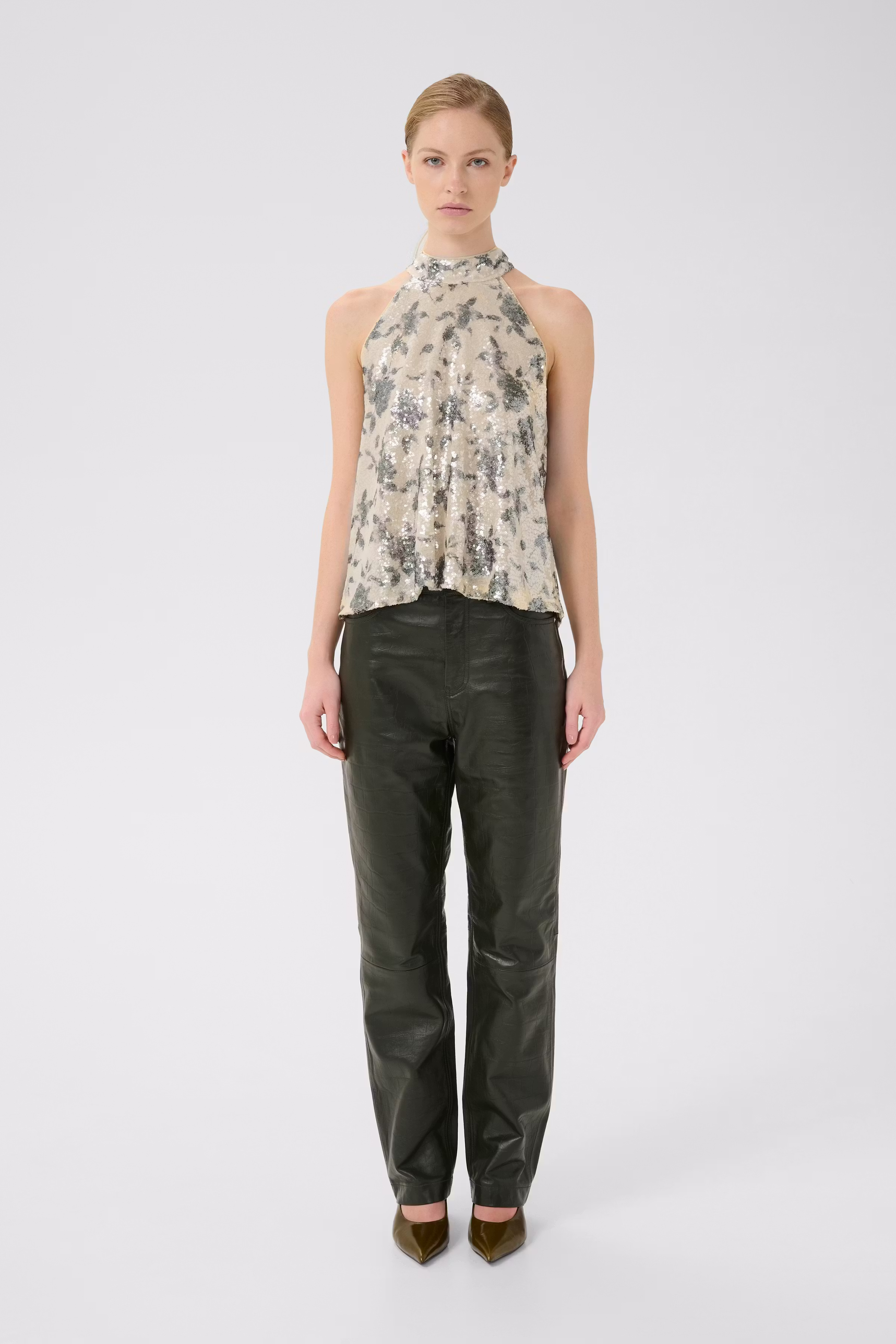 GZsveda Topp LOOKBOOK FRONT 10910942-108300