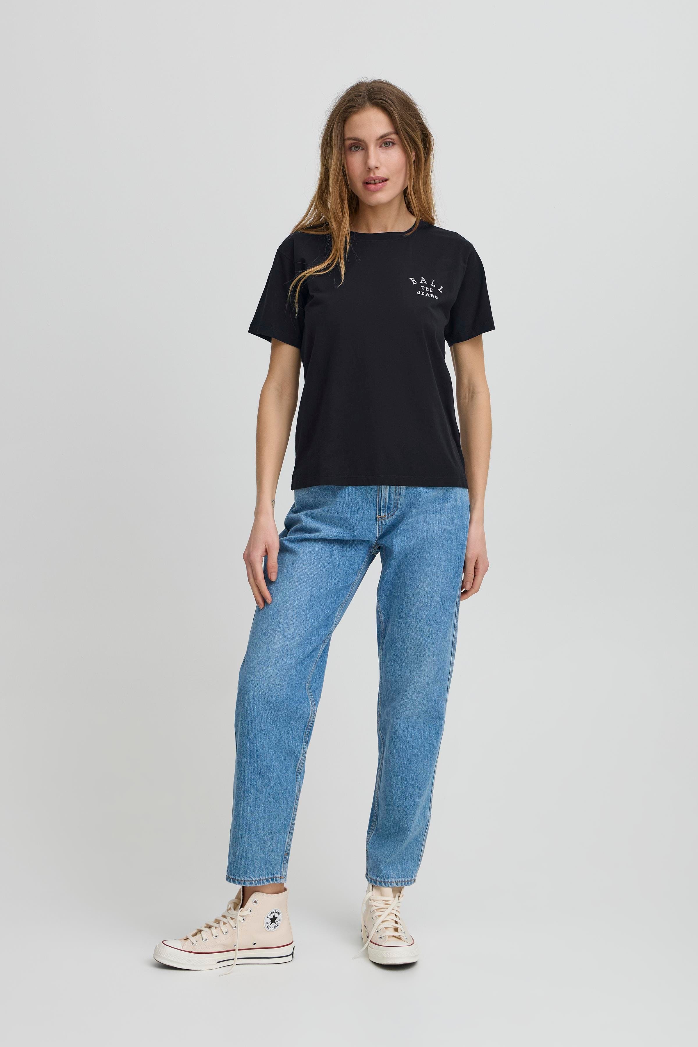 BASAVONA T-shirt LOOKBOOK FRONT 50405152-204005