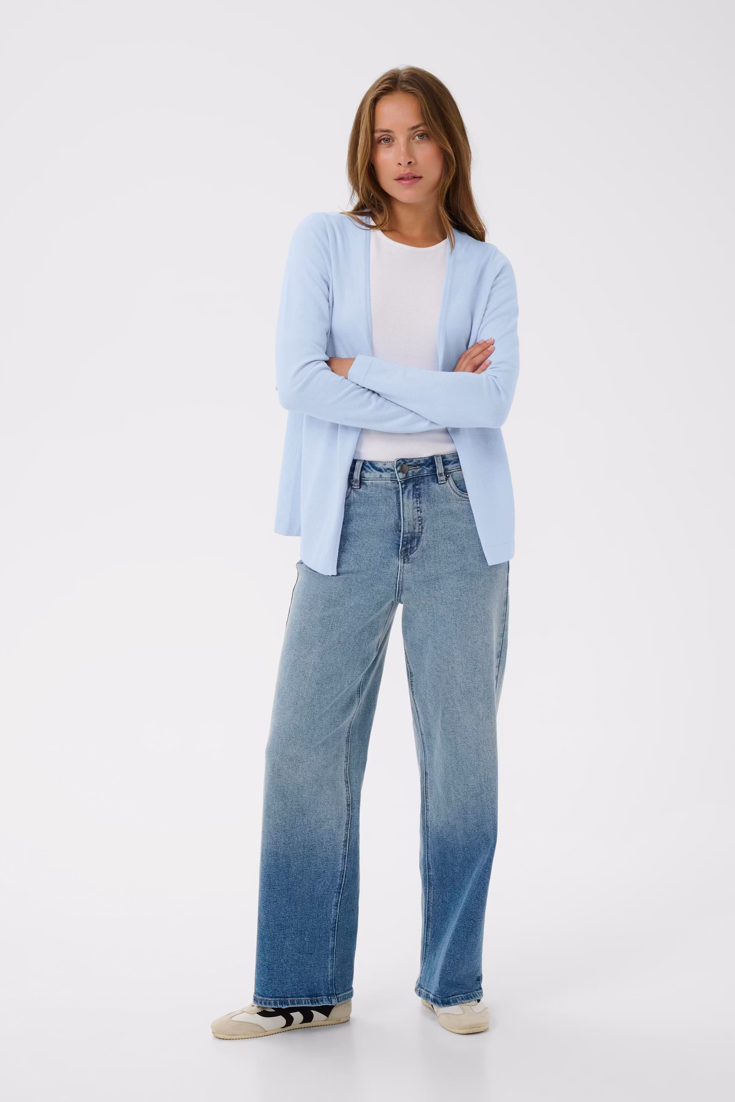 KAfenia Cardigan LOOKBOOK FRONT 10551503-154031