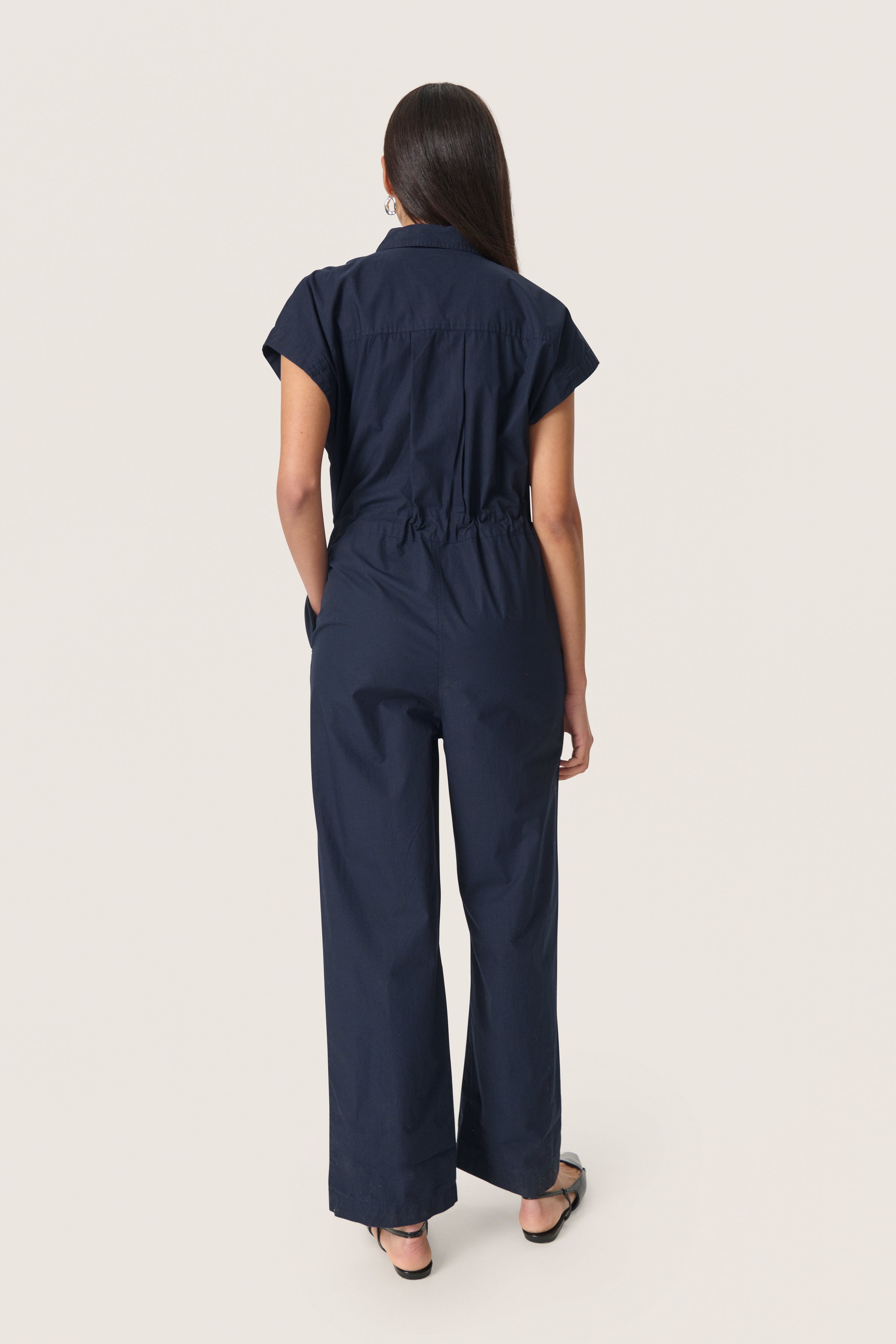 SLOleane Jumpsuit LOOKBOOK BACK 30408276-193924