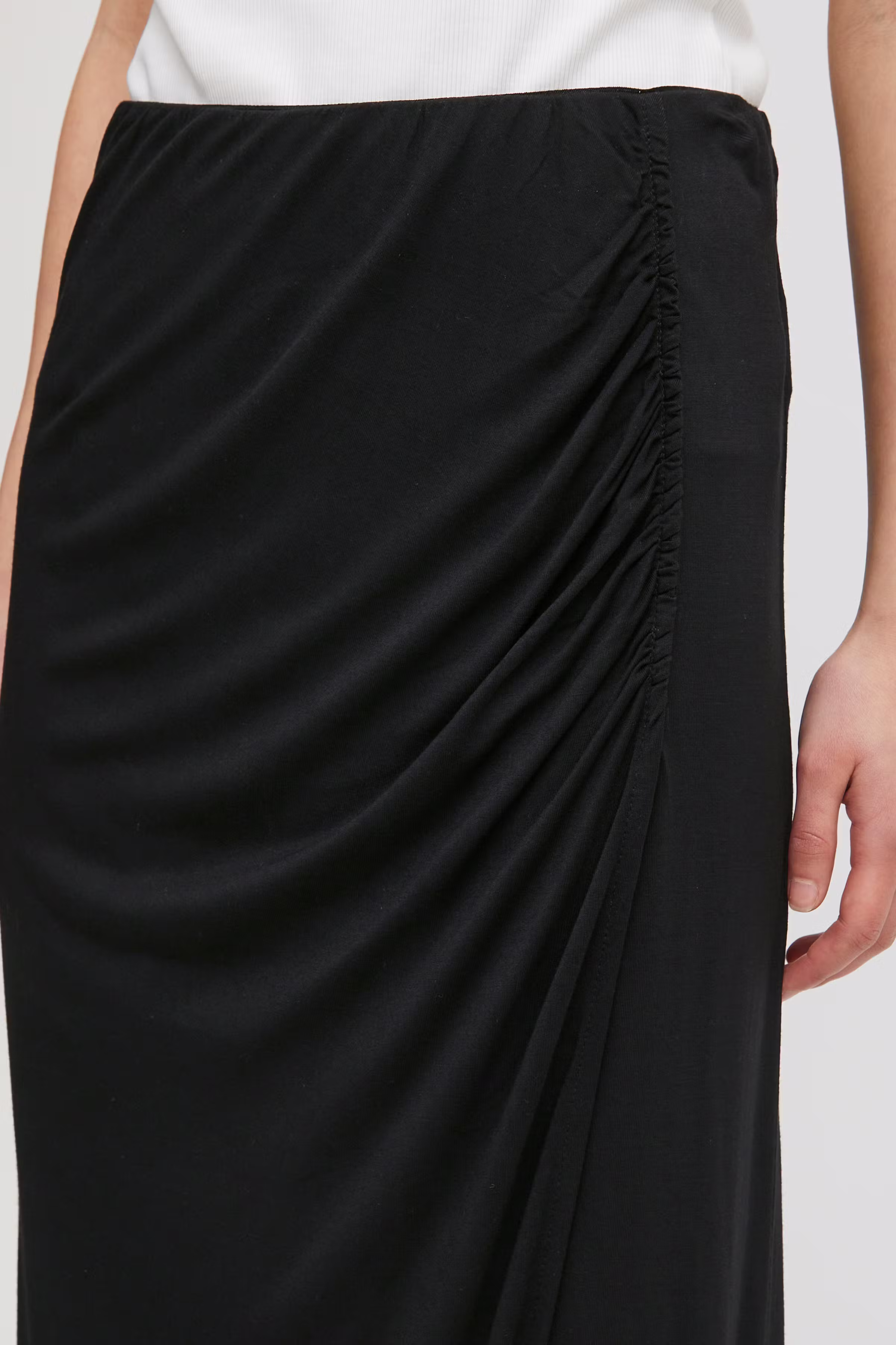 IHLUNA Rock LOOKBOOK DETAIL 20118942-194008