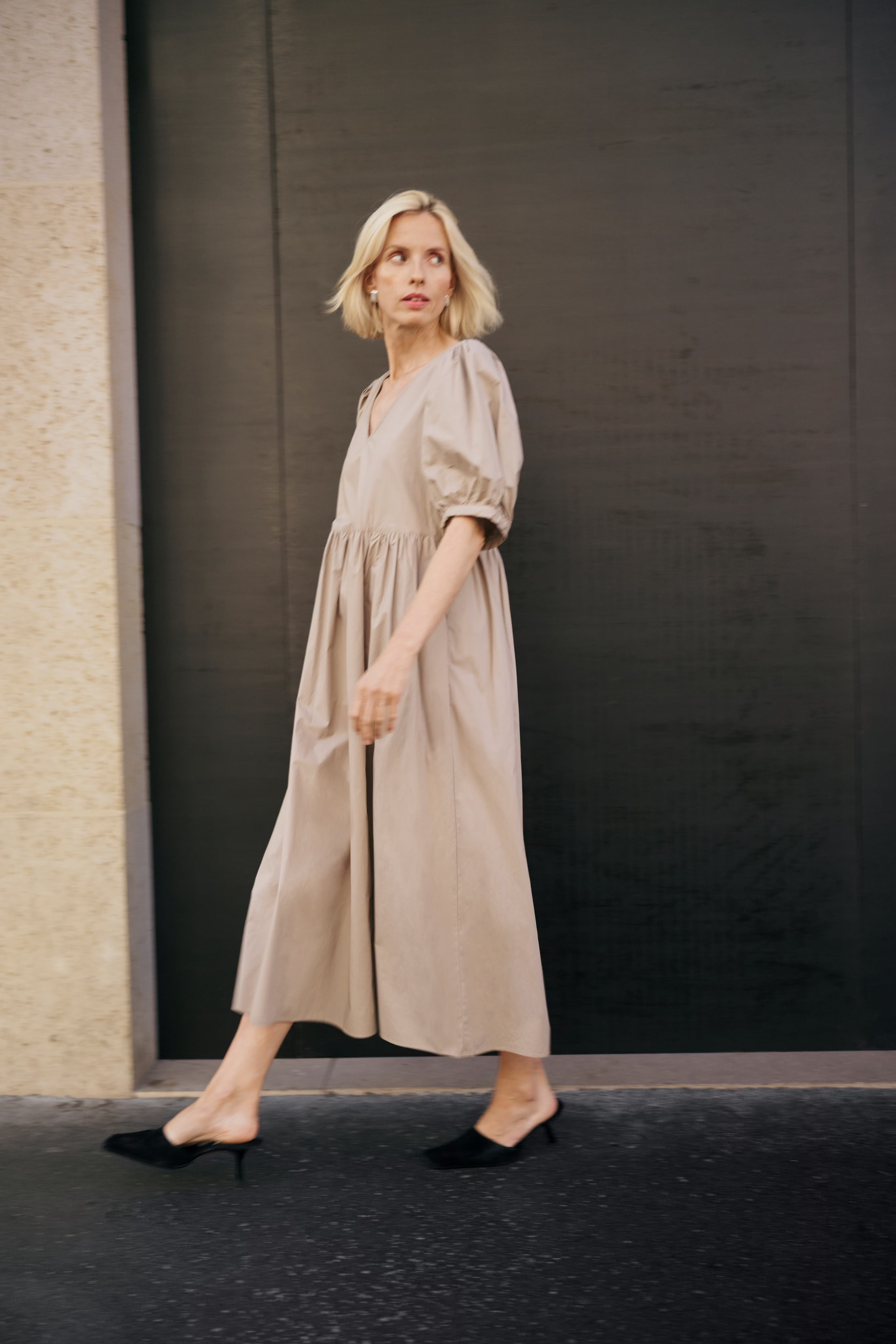 KBEnya Klänning LOCATION NONE 10105889-171112