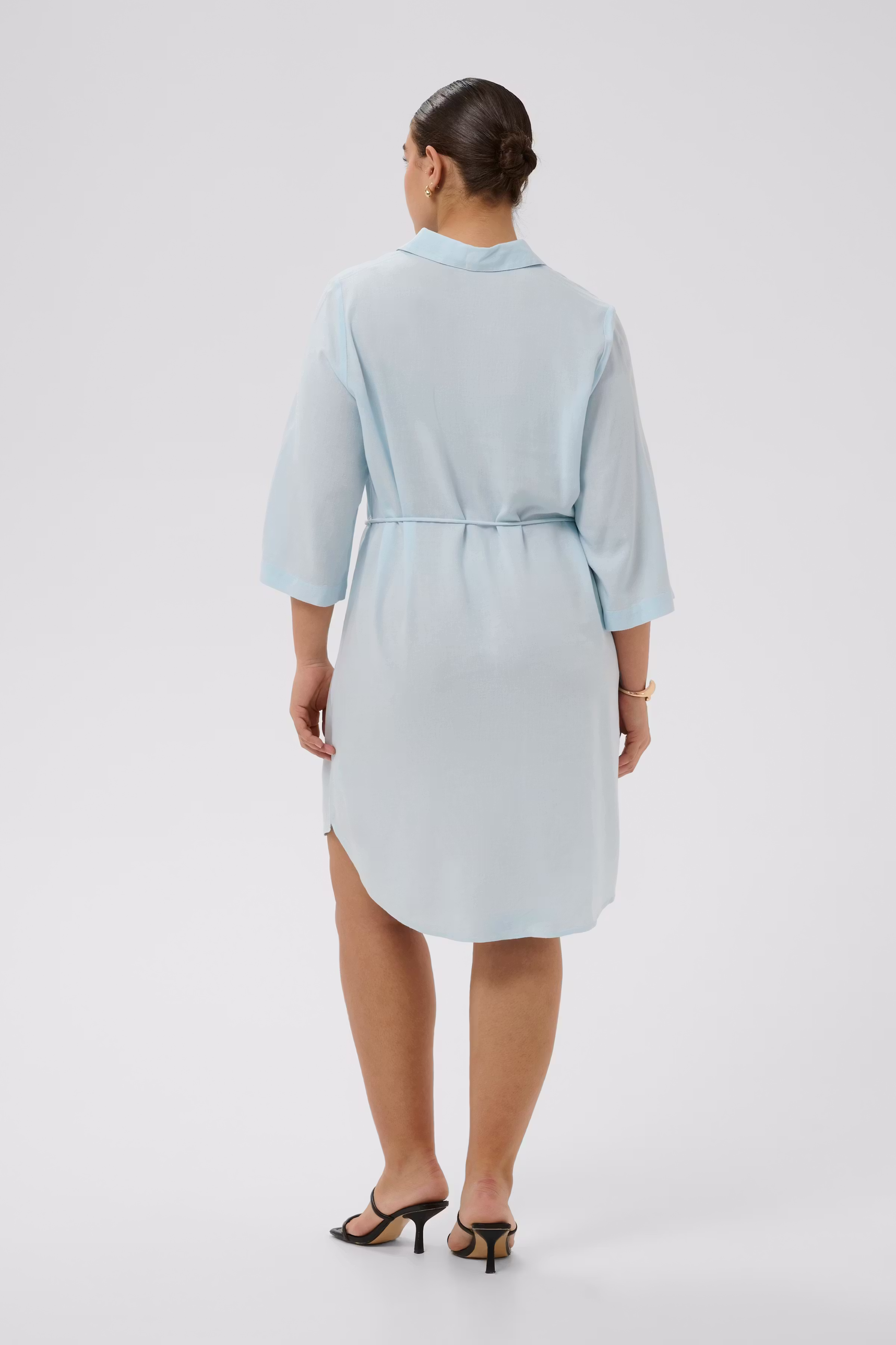 KCmille Dress LOOKBOOK BACK 10584077-144005