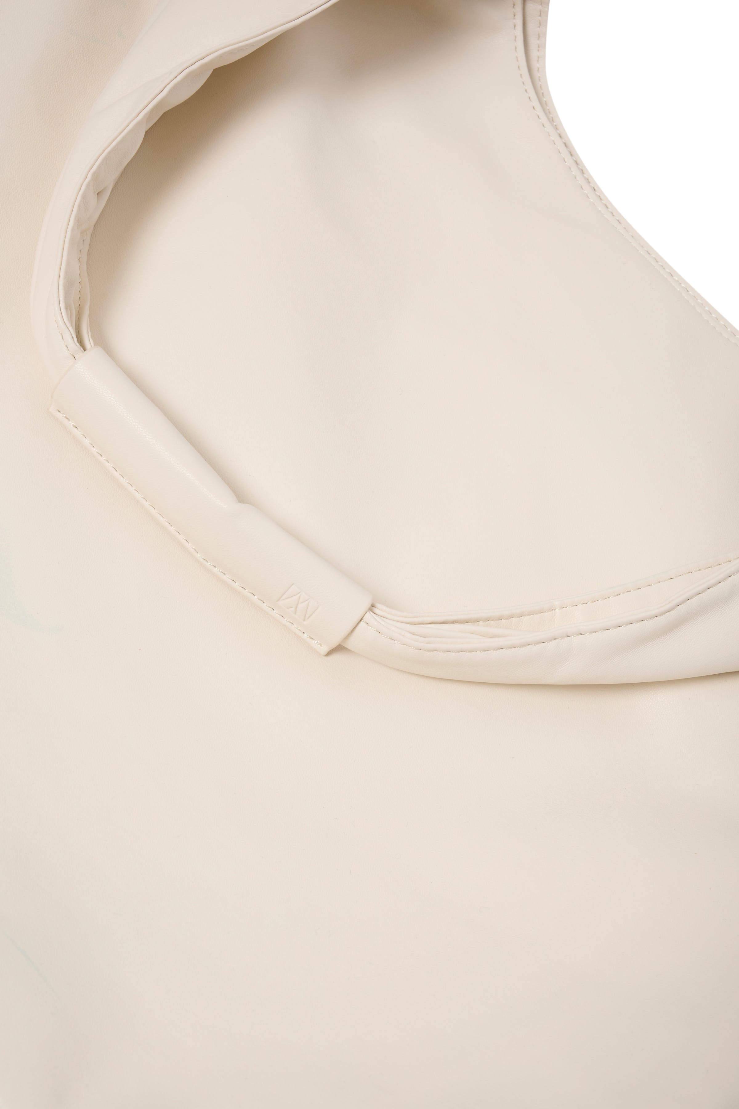 OEIW Taske PACK DETAIL 30108246-110701