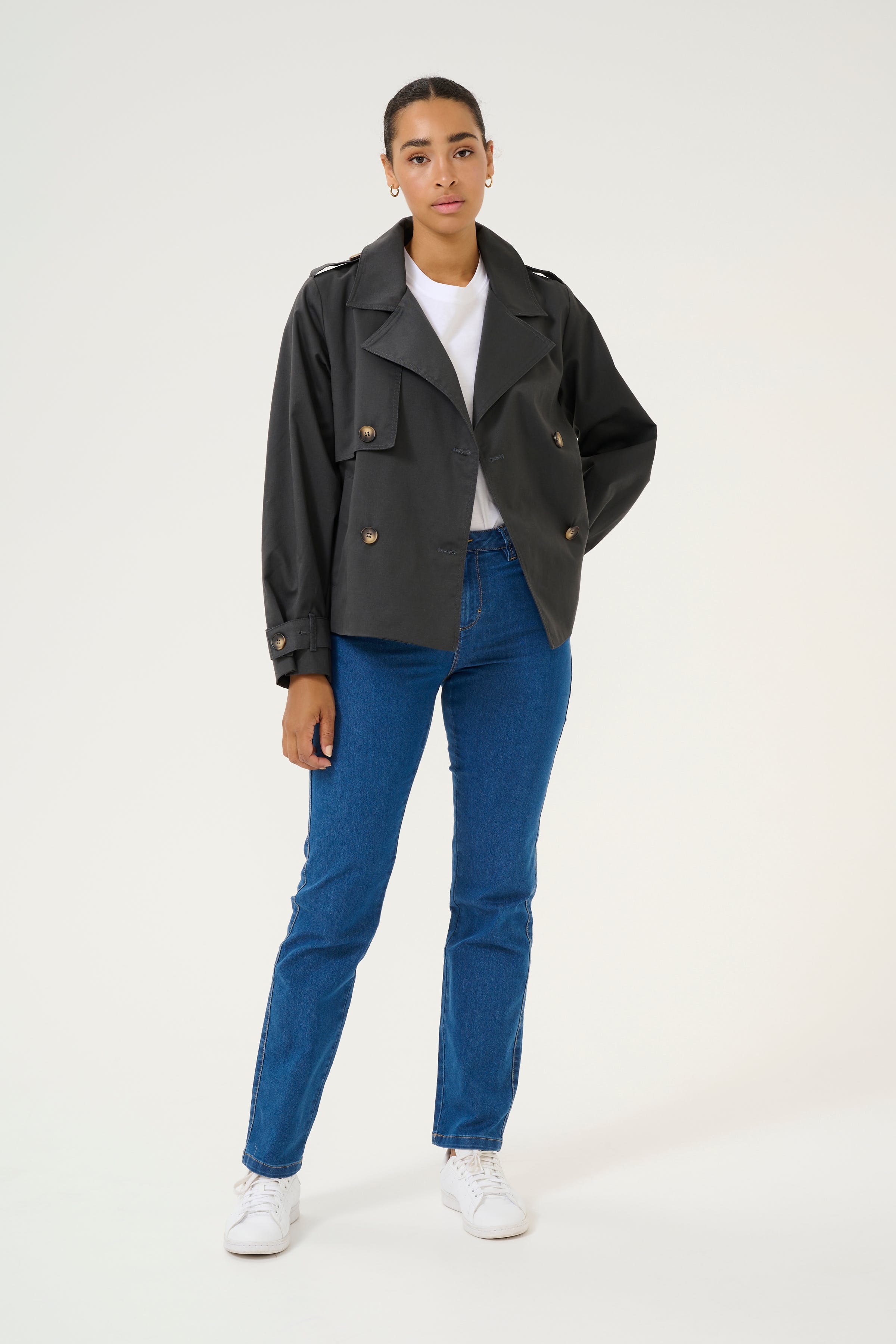 KApatricia Trenchcoat LOOKBOOK FRONT 10509484-190205