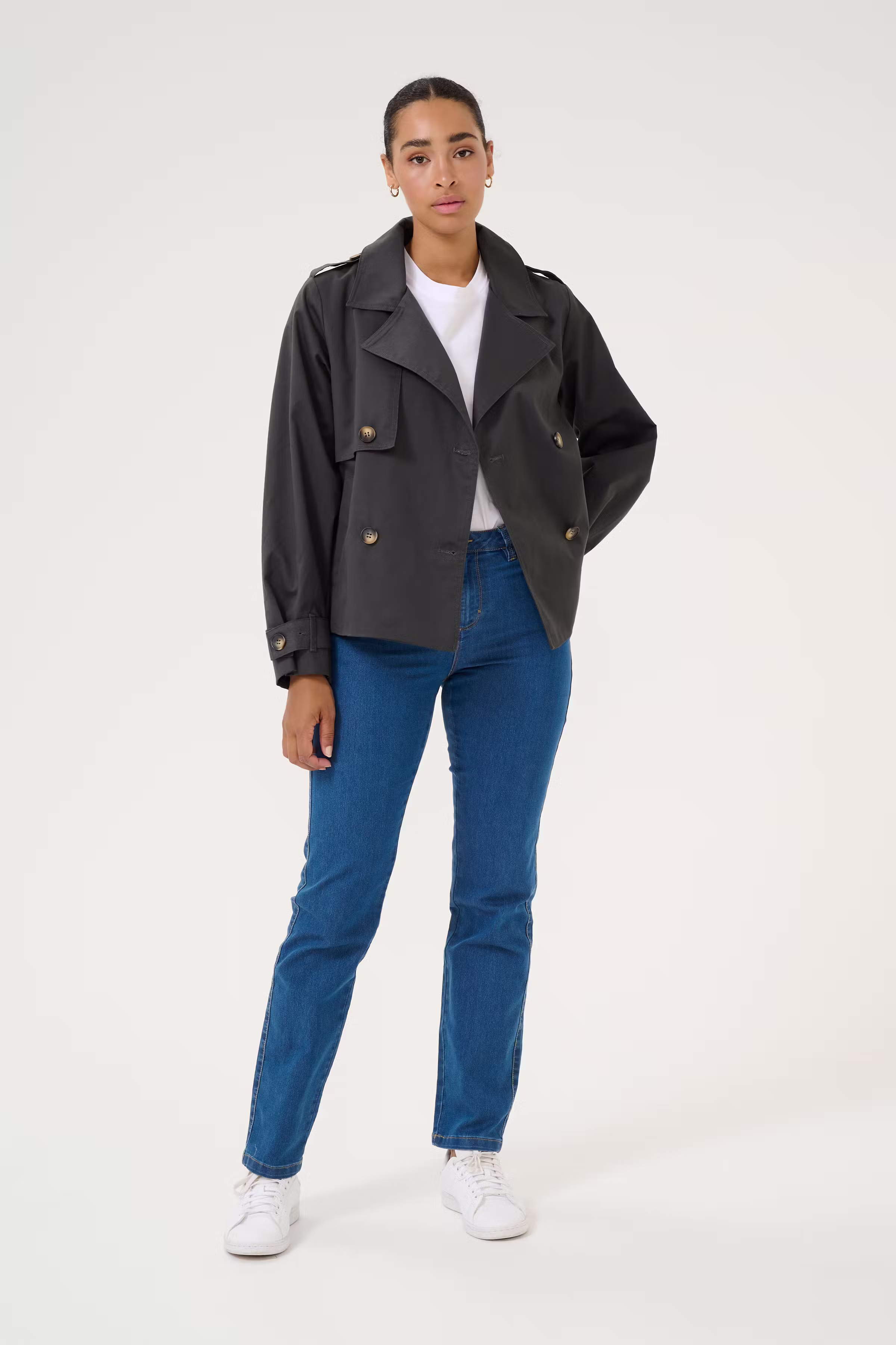 KApatricia Trenchcoat LOOKBOOK FRONT 10509484-190205