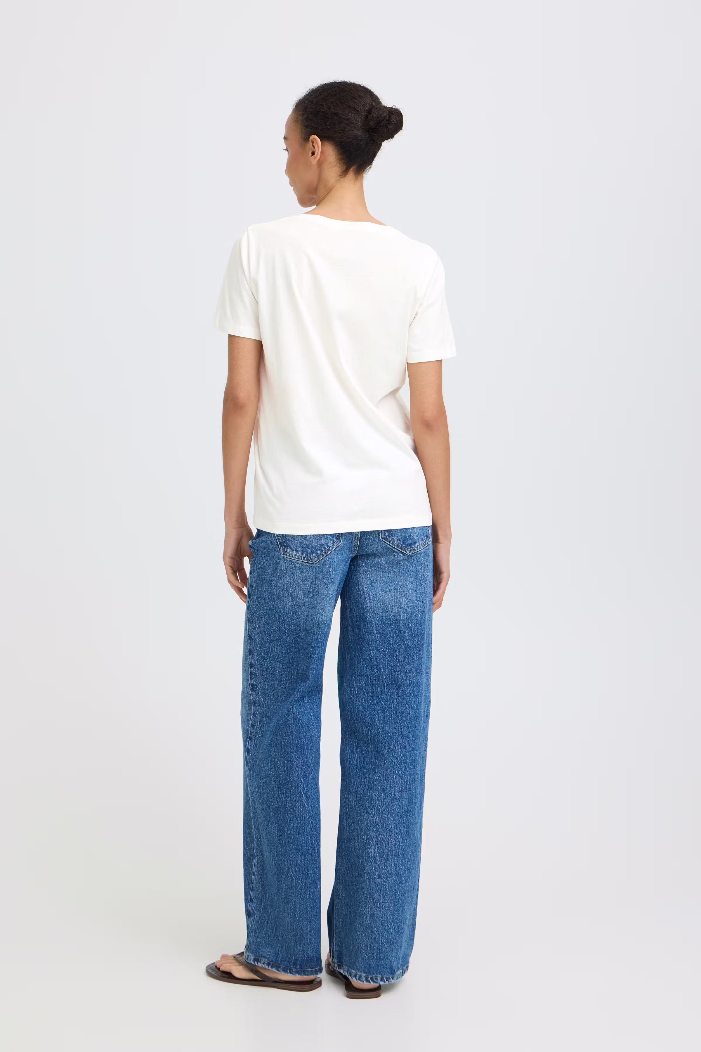 BYSOBBE T-shirt LOOKBOOK BACK 20818840-900007095