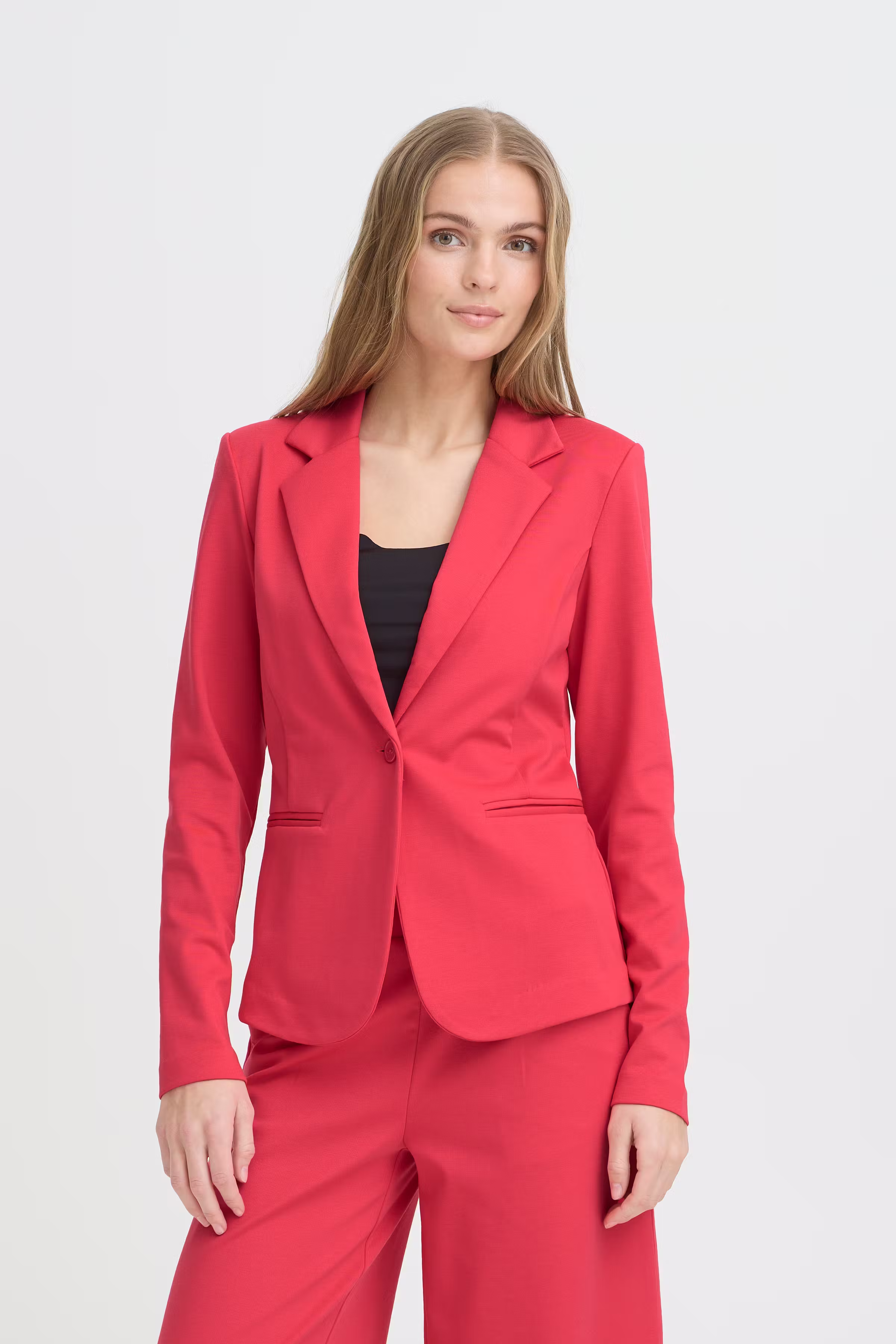 IHKATE Blazer LOOKBOOK FRONT 20101801-171842