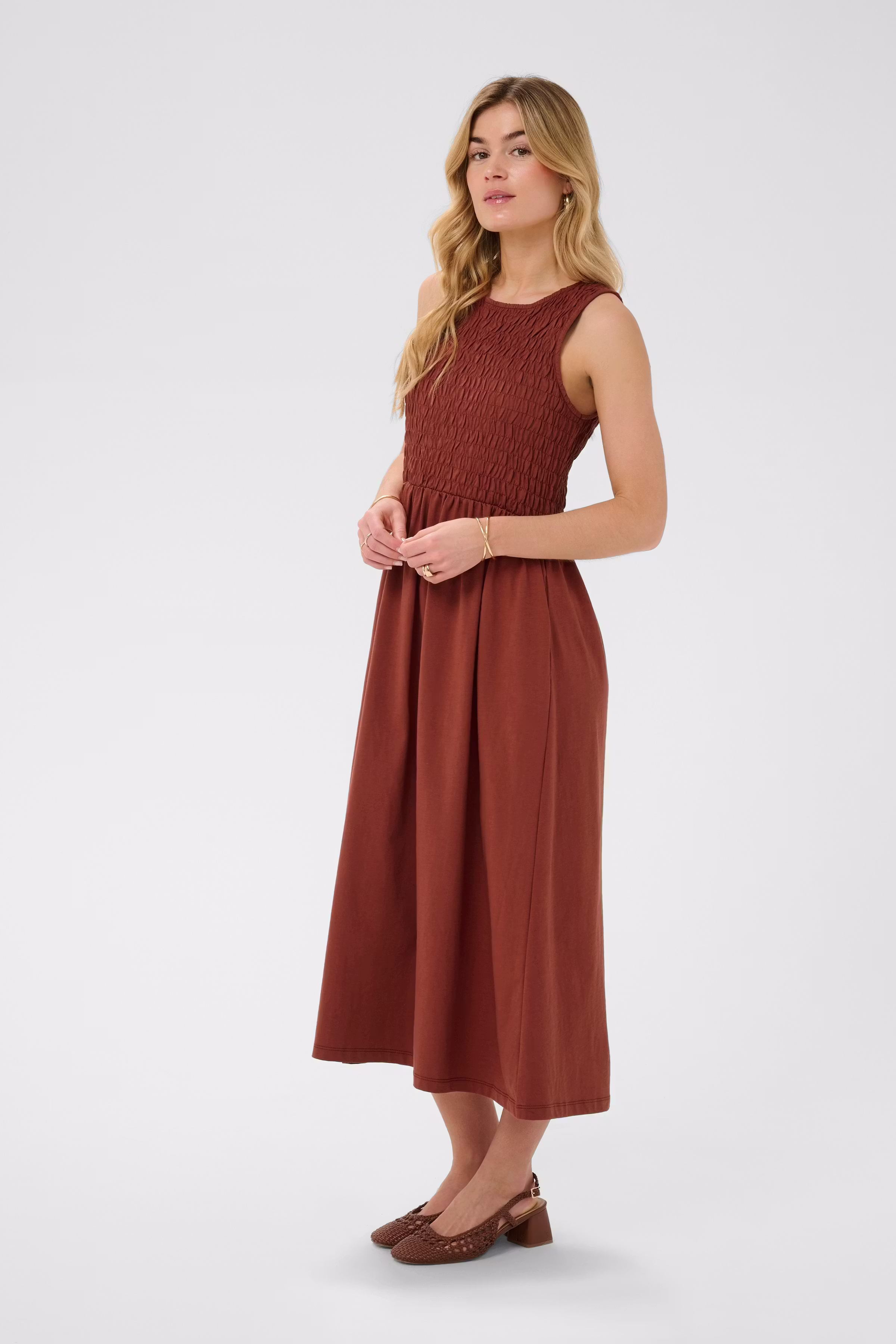 CRLula Dress LOOKBOOK FRONT 10611440-181323