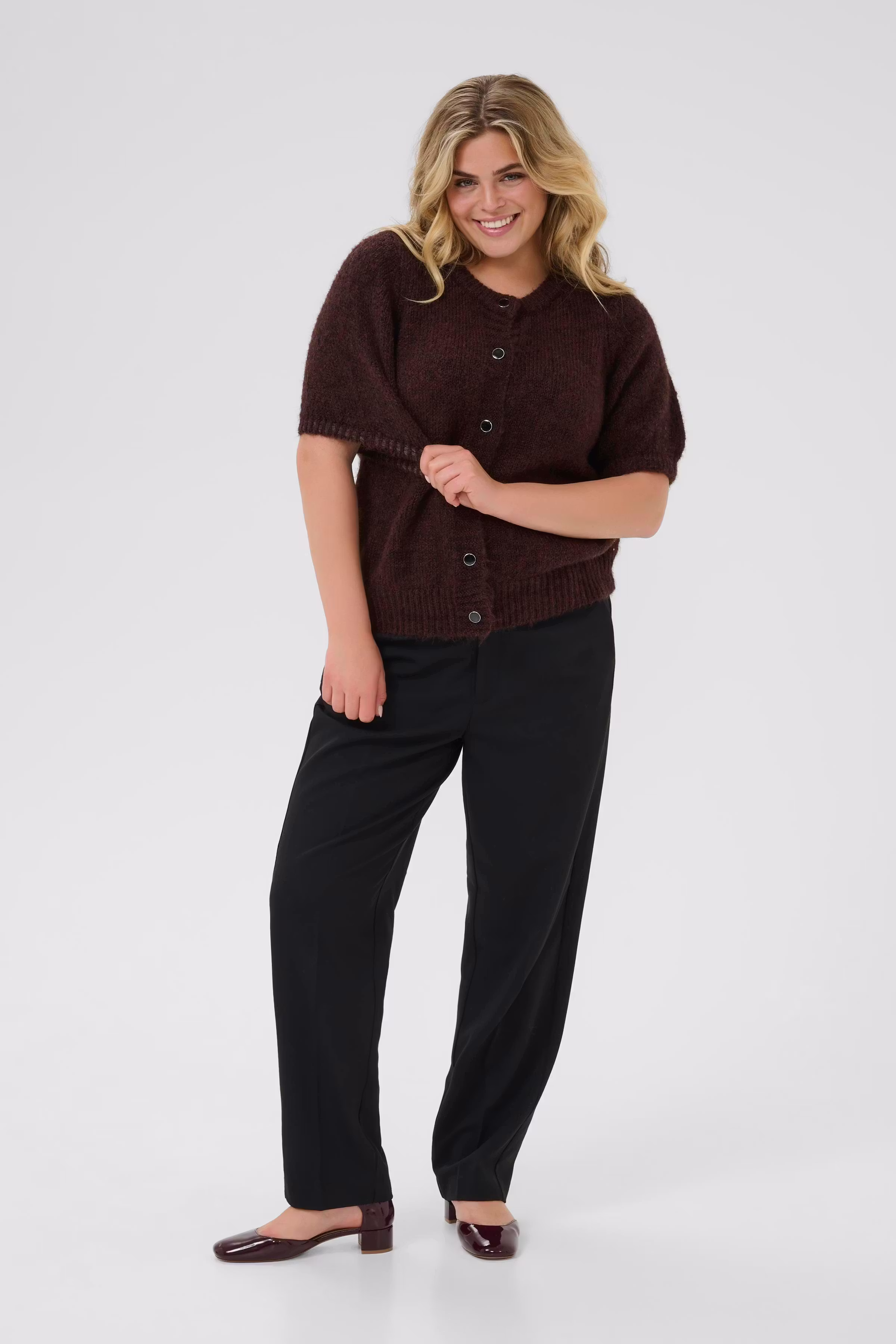 KCemilia Cardigan LOOKBOOK FRONT 10583437-191619