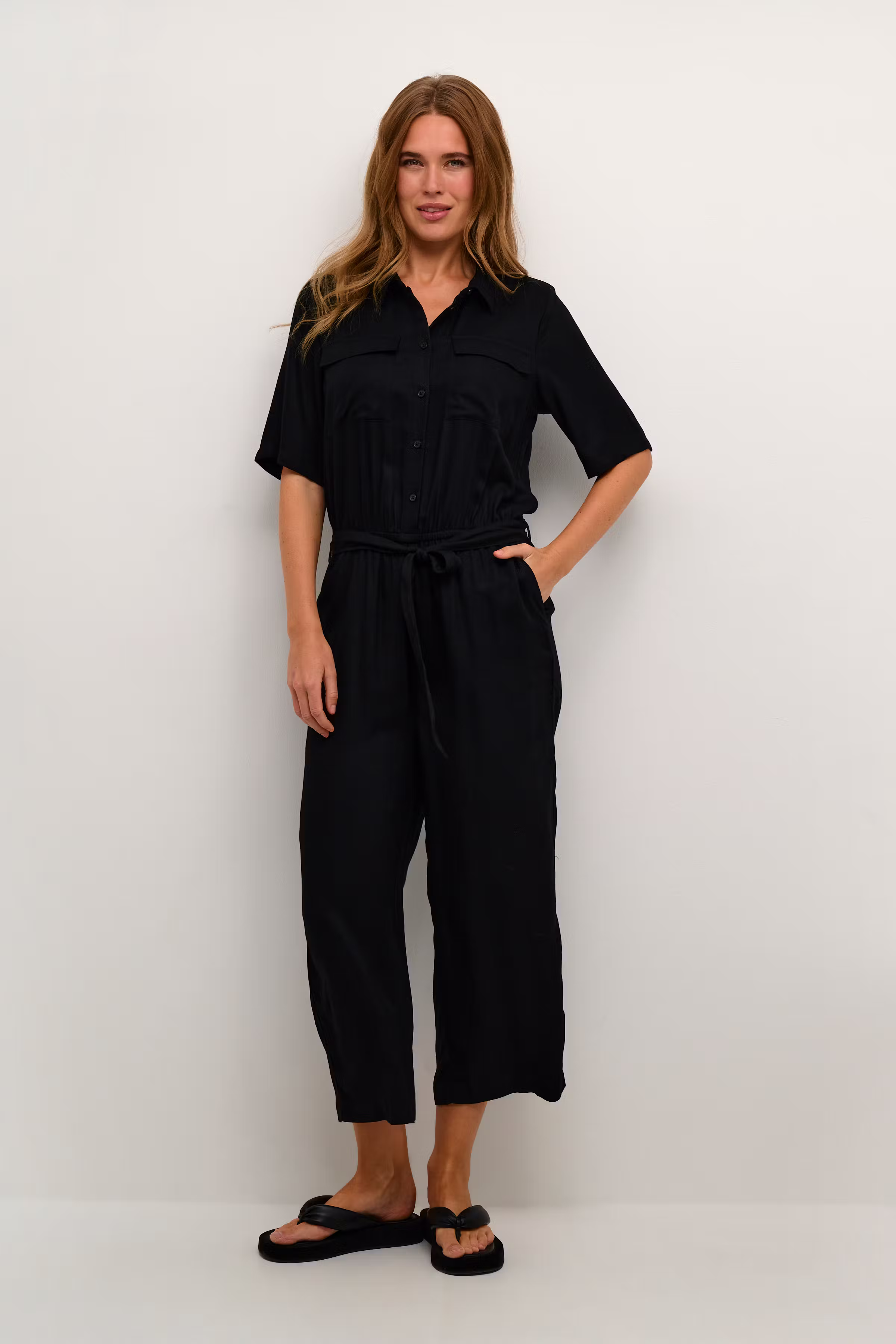 KAruthie Overall LOOKBOOK FRONT 10509442-100121
