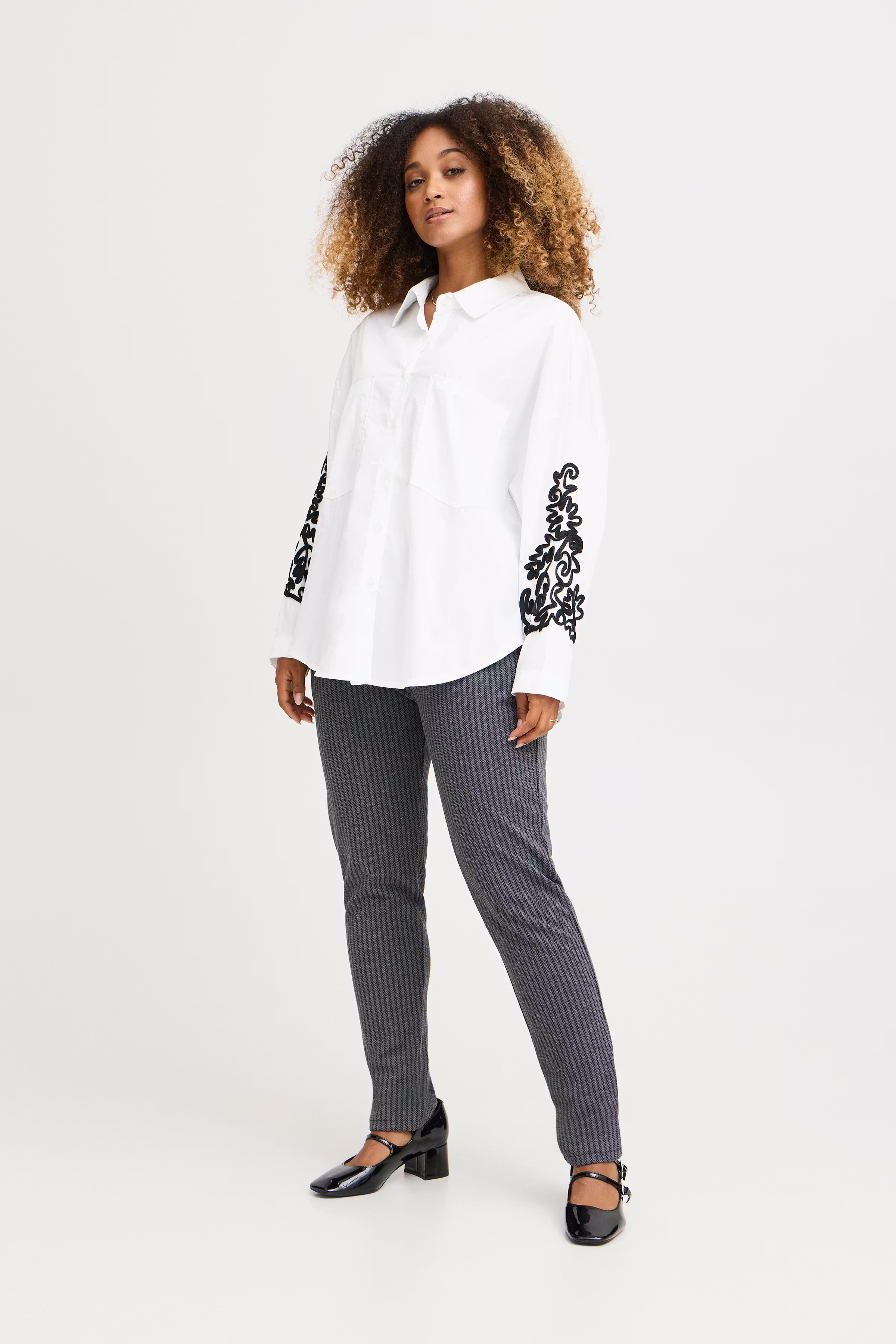 SBBELIS Skjorte LOOKBOOK FRONT 22100798-110602