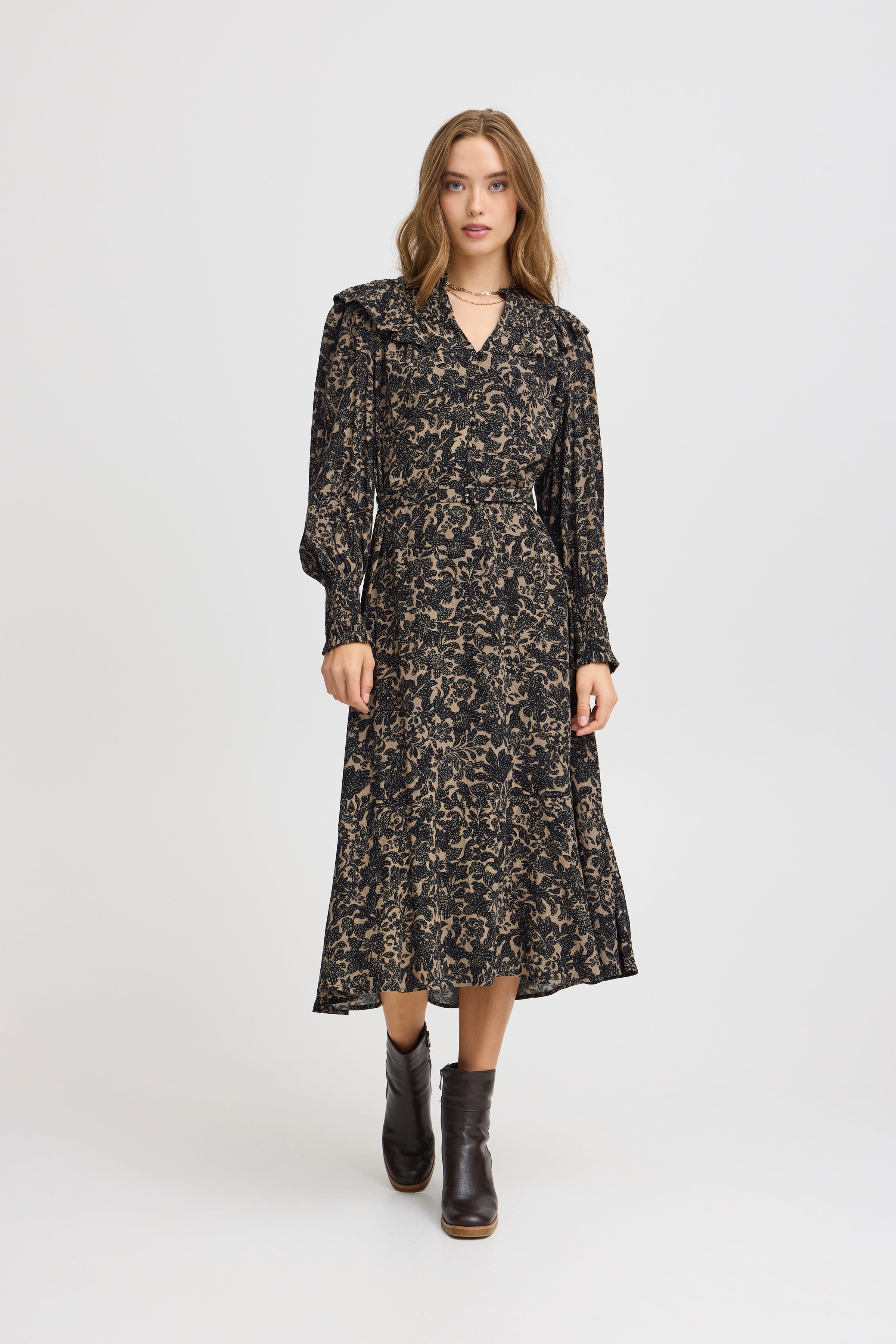 IRFINA Dress LOOKBOOK FRONT 20121755-203601