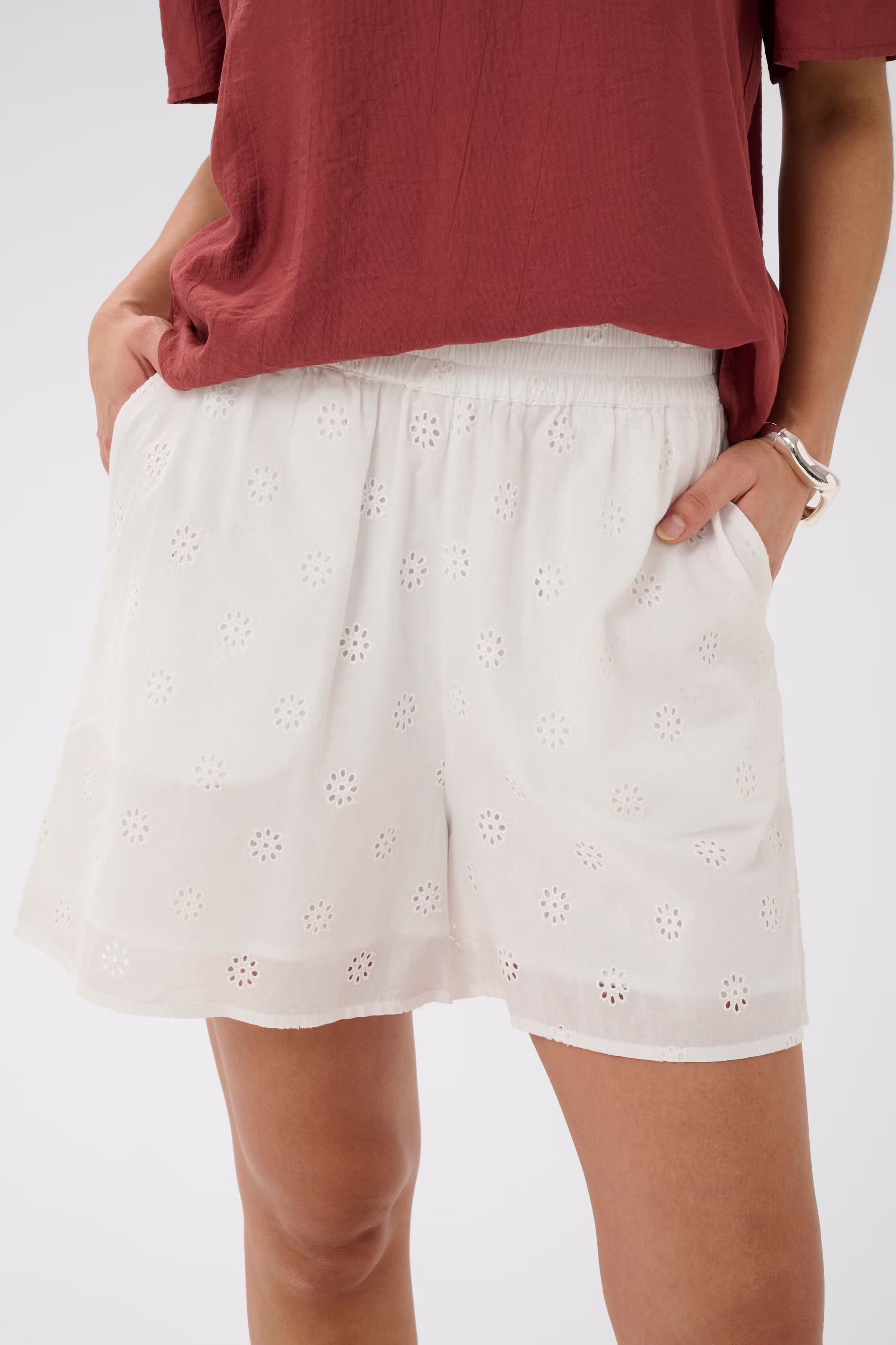 KAfiona Shorts LOOKBOOK DETAIL 10511510-110602