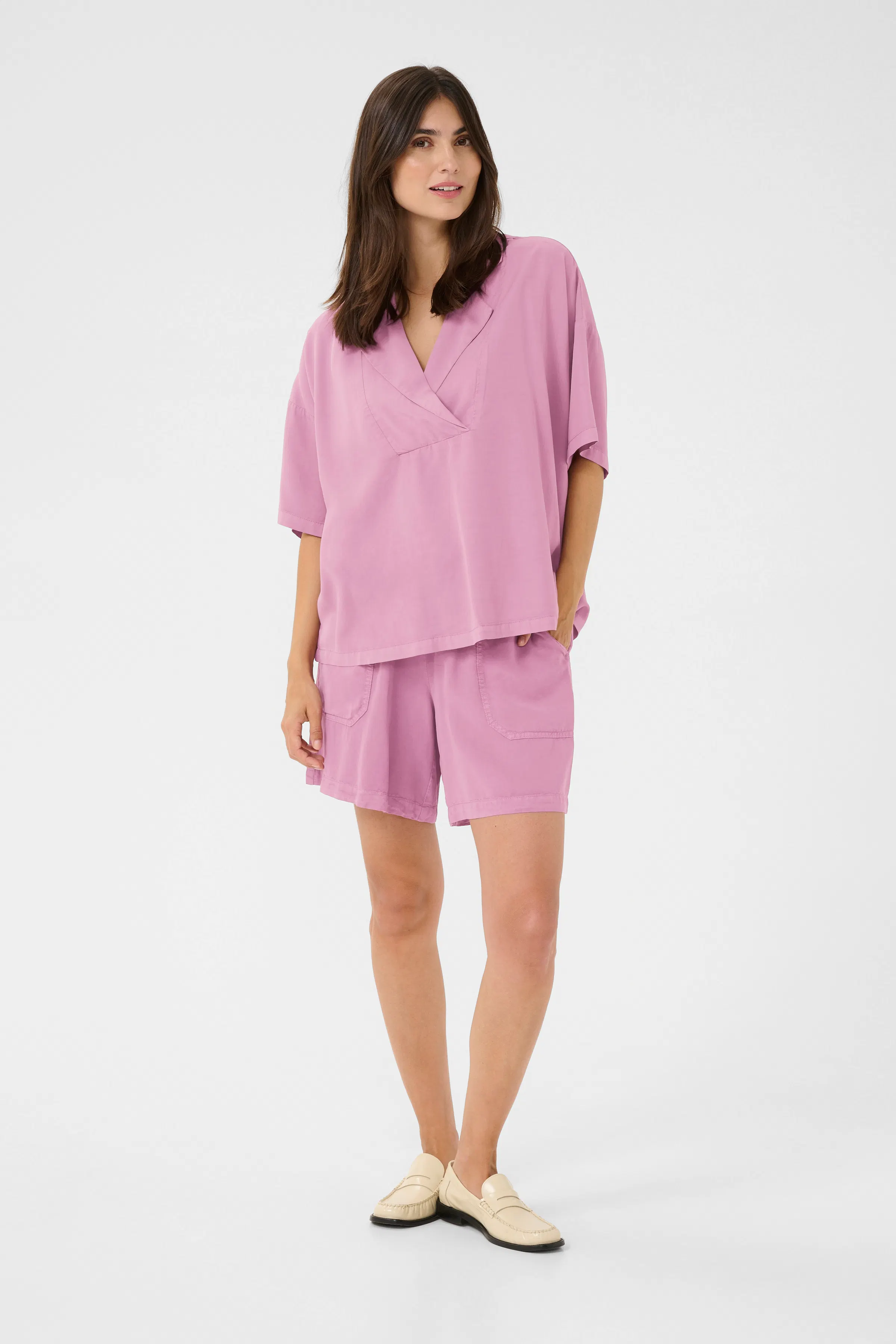 CUclarina Bluse LOOKBOOK FRONT 50111810-173410