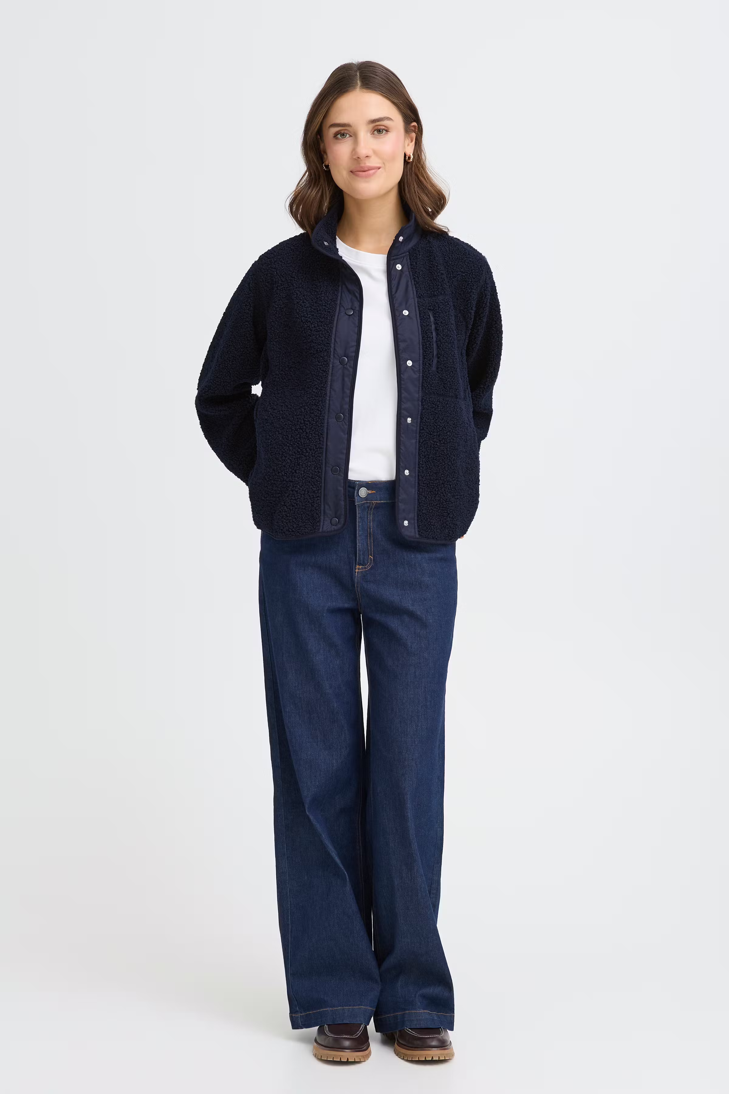 FRMIKALA Yttertøy LOOKBOOK FRONT 20617368-193923