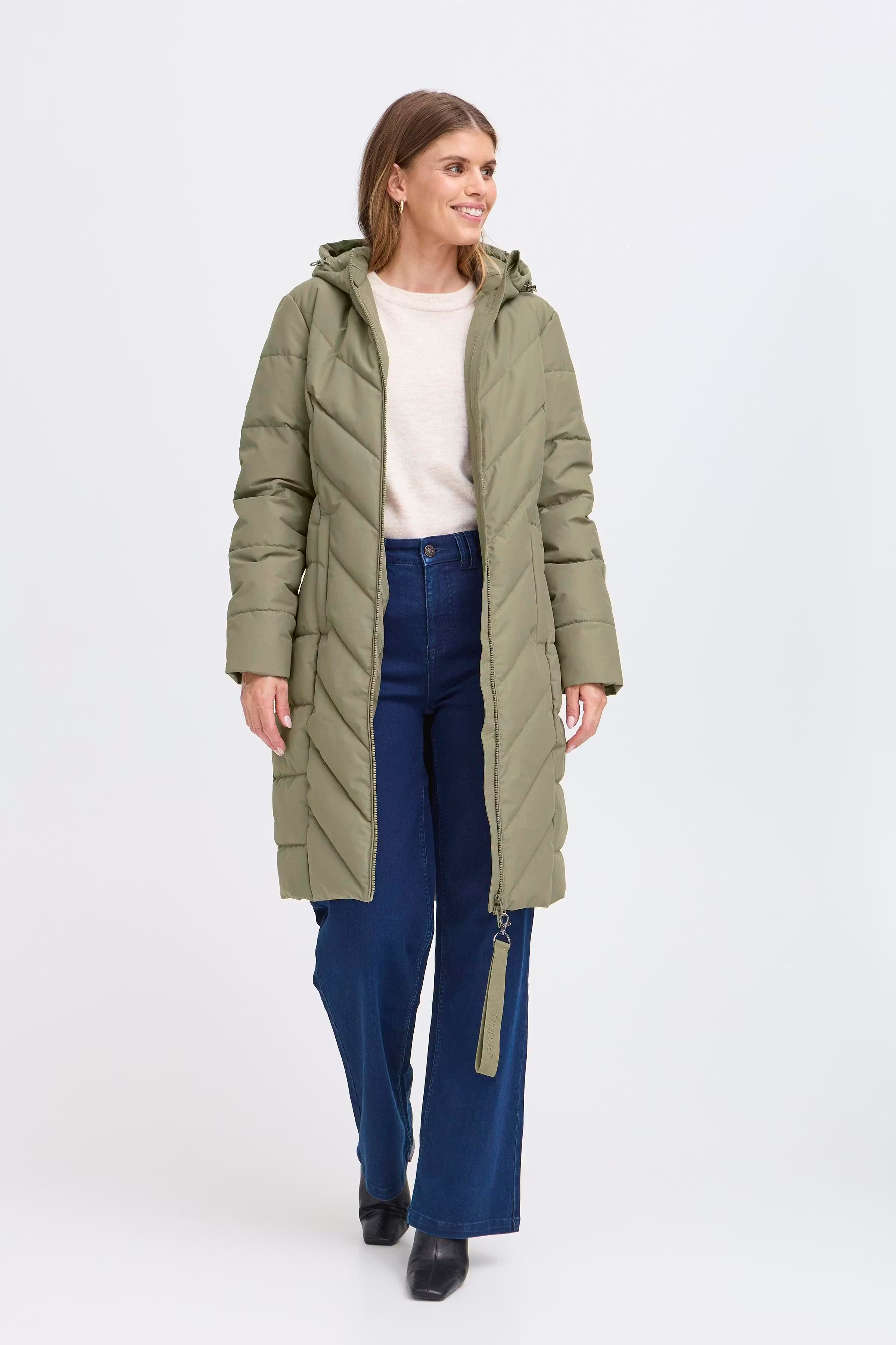 FRMAISE Yttertøy LOOKBOOK FRONT 20613859-180515