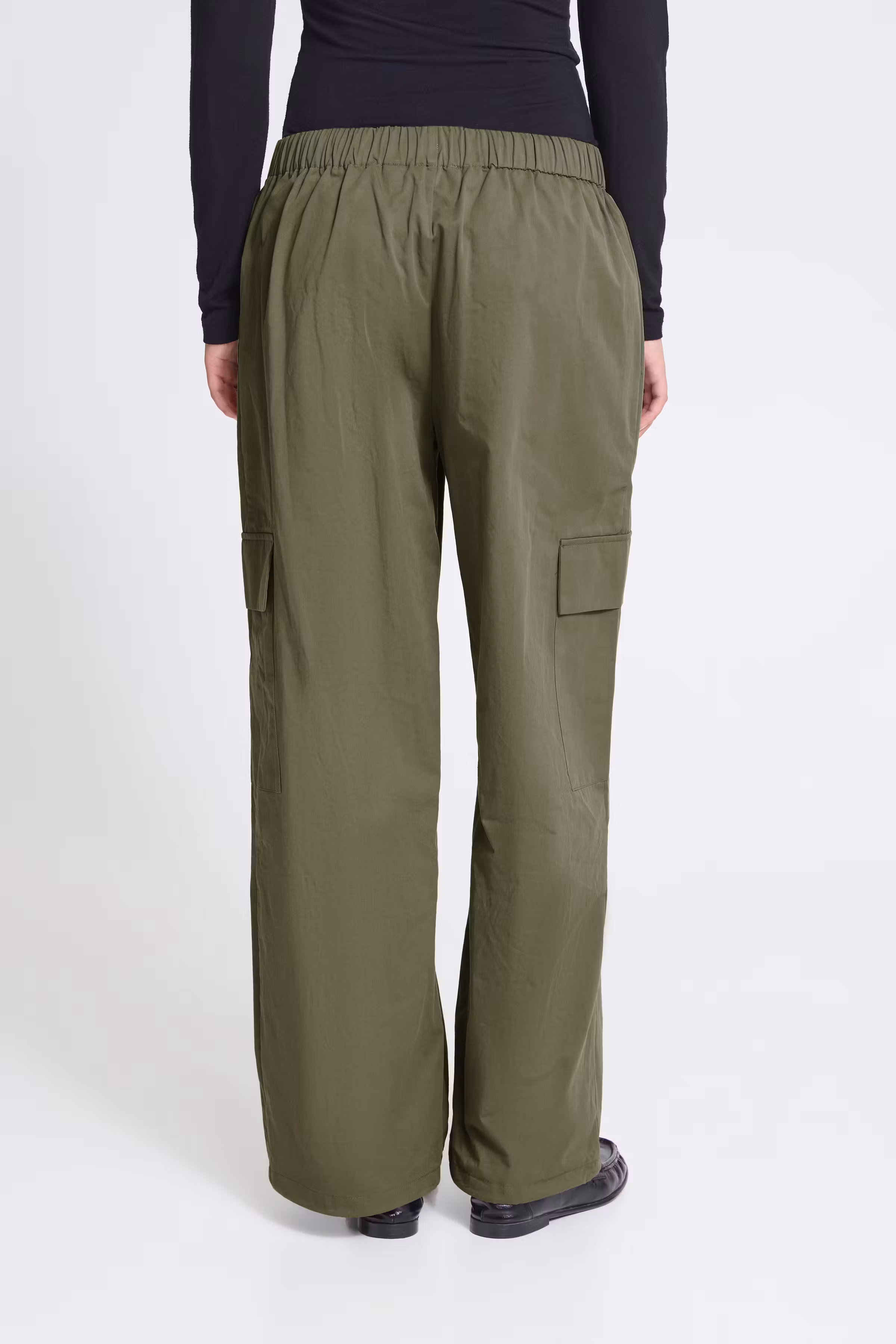 IHXCOMO Pantalon LOOKBOOK BACK 20128226-190510