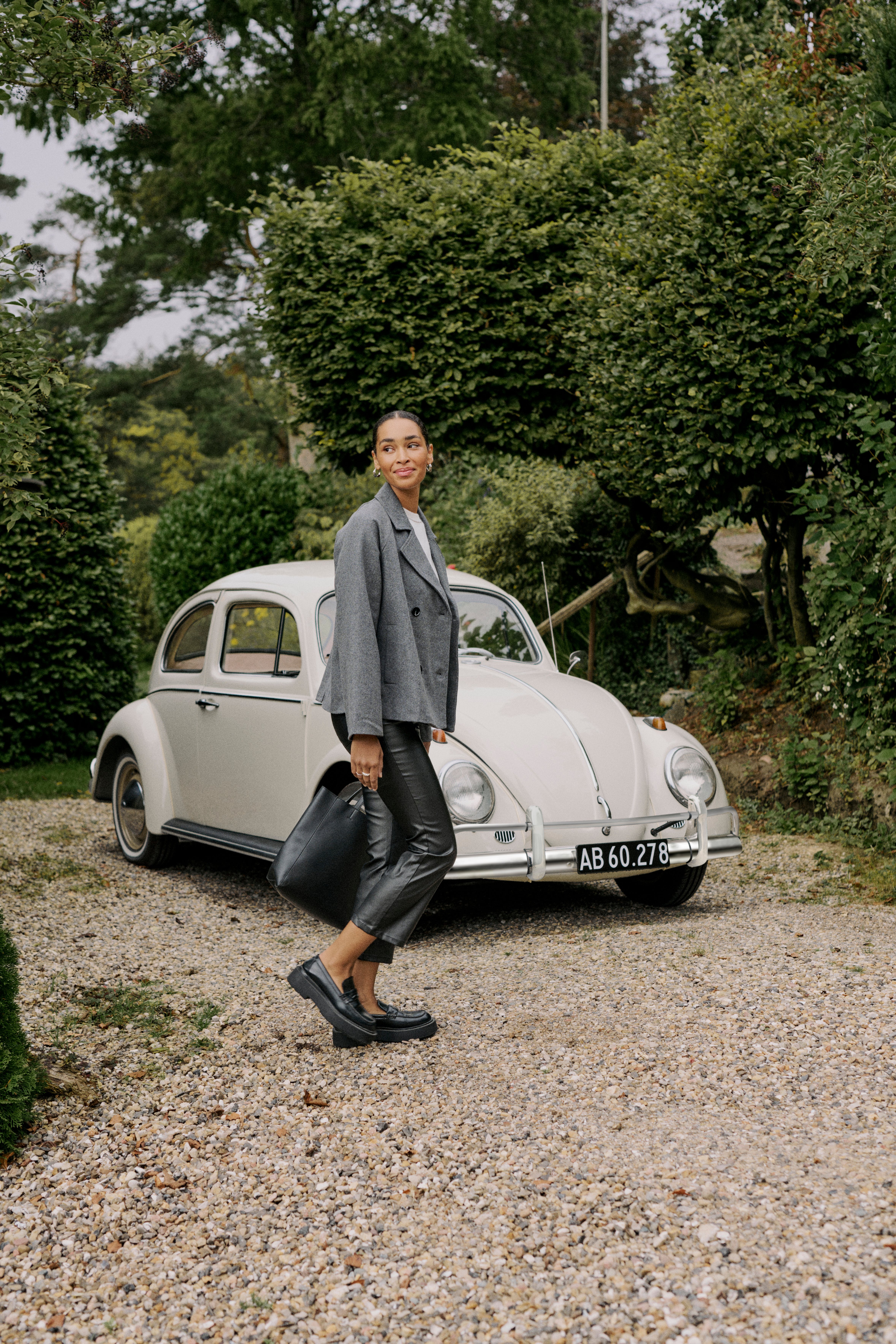 KAfanny Jacke LOCATION NONE 10509485-100123