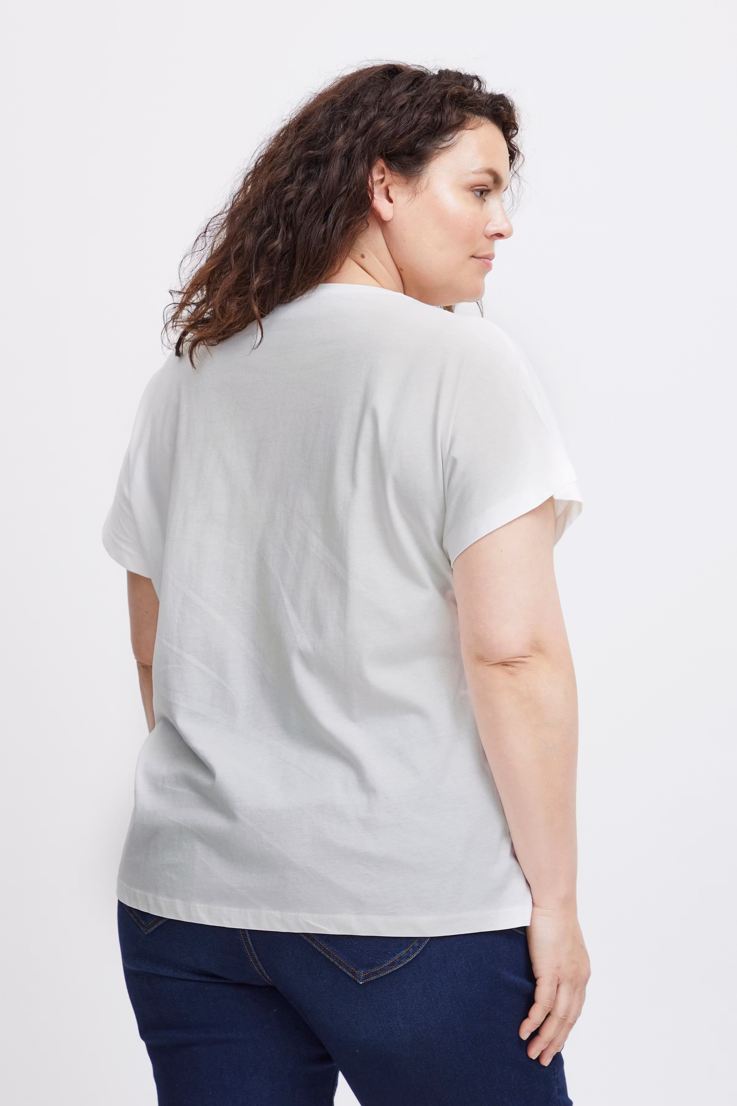 FPYSABEL T-shirt LOOKBOOK BACK 20612863-201237