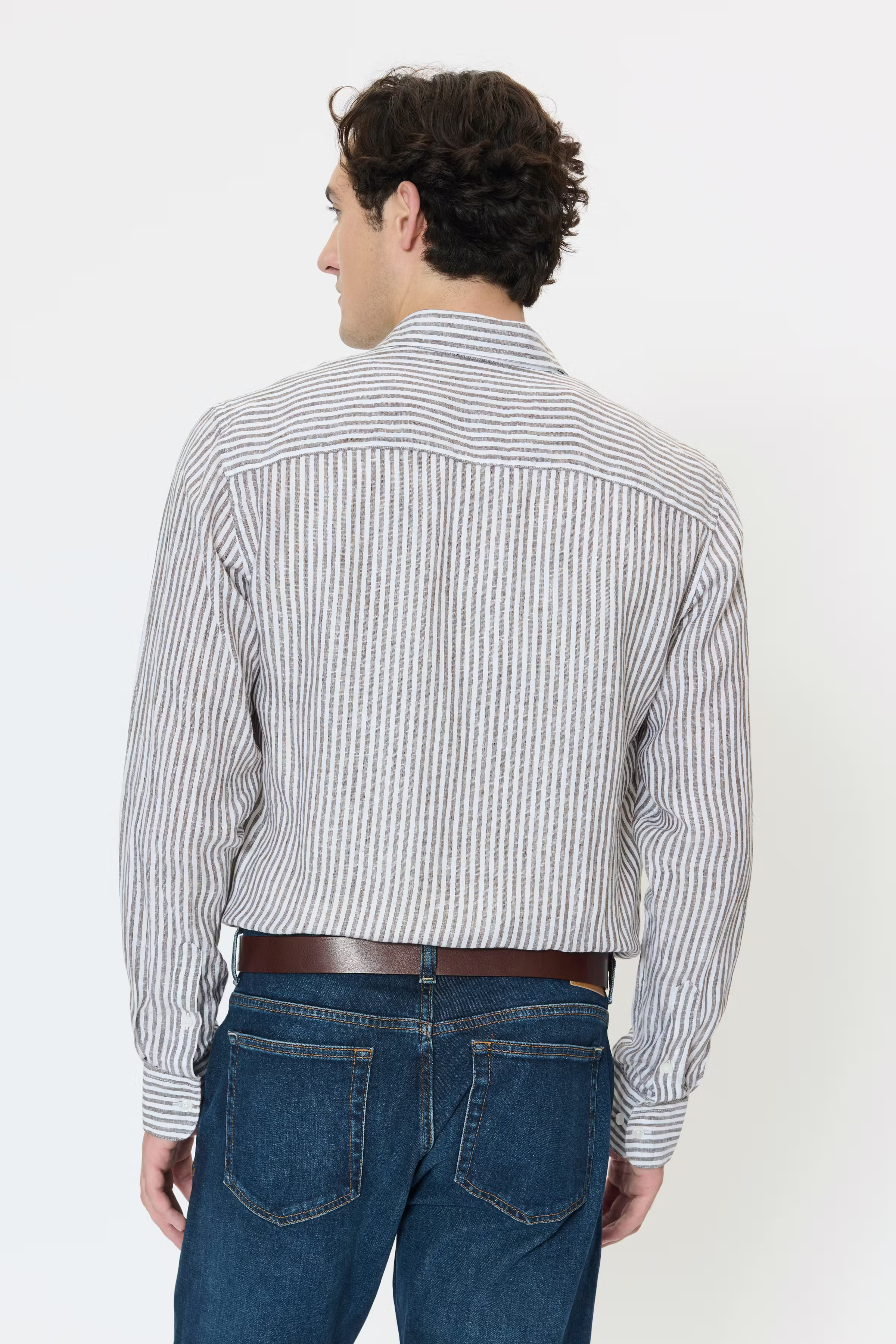 MAmarc Linen Shirt LOOKBOOK BACK 30207239-190912