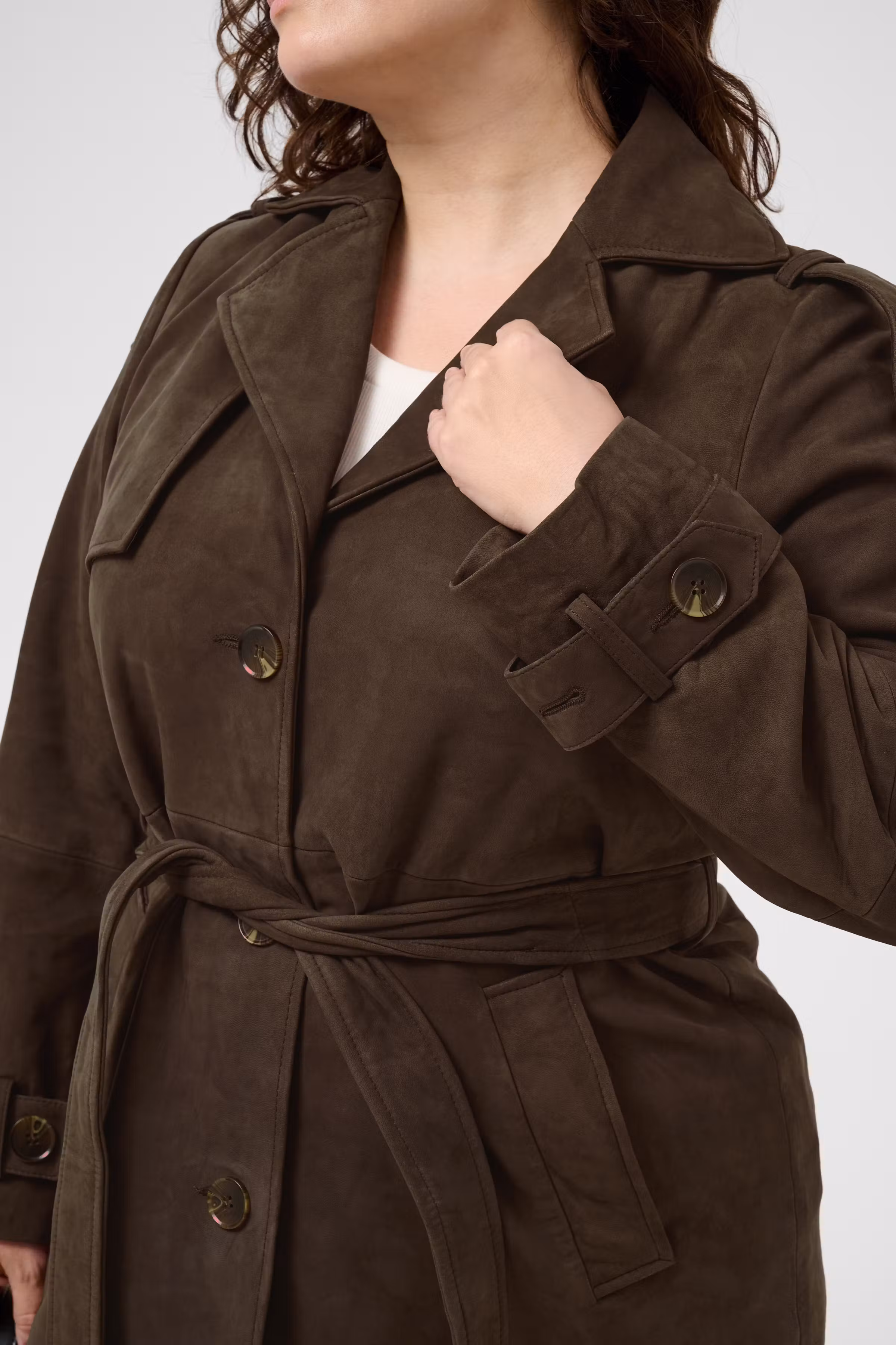 KCmachel Mantel aus Veloursleder LOOKBOOK DETAIL 10583777-190912