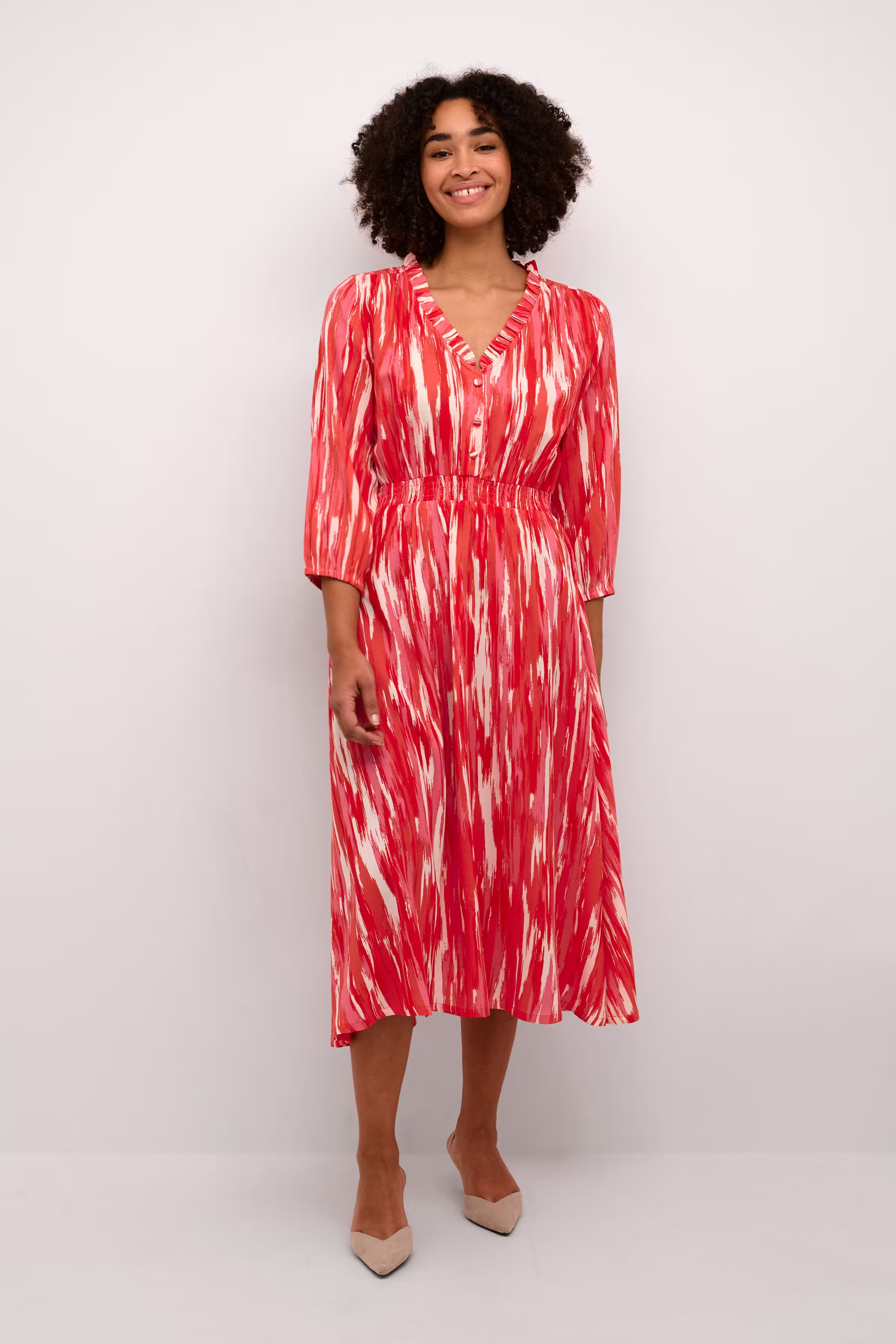 KAariana Kleid LOOKBOOK FRONT 10552342-106844