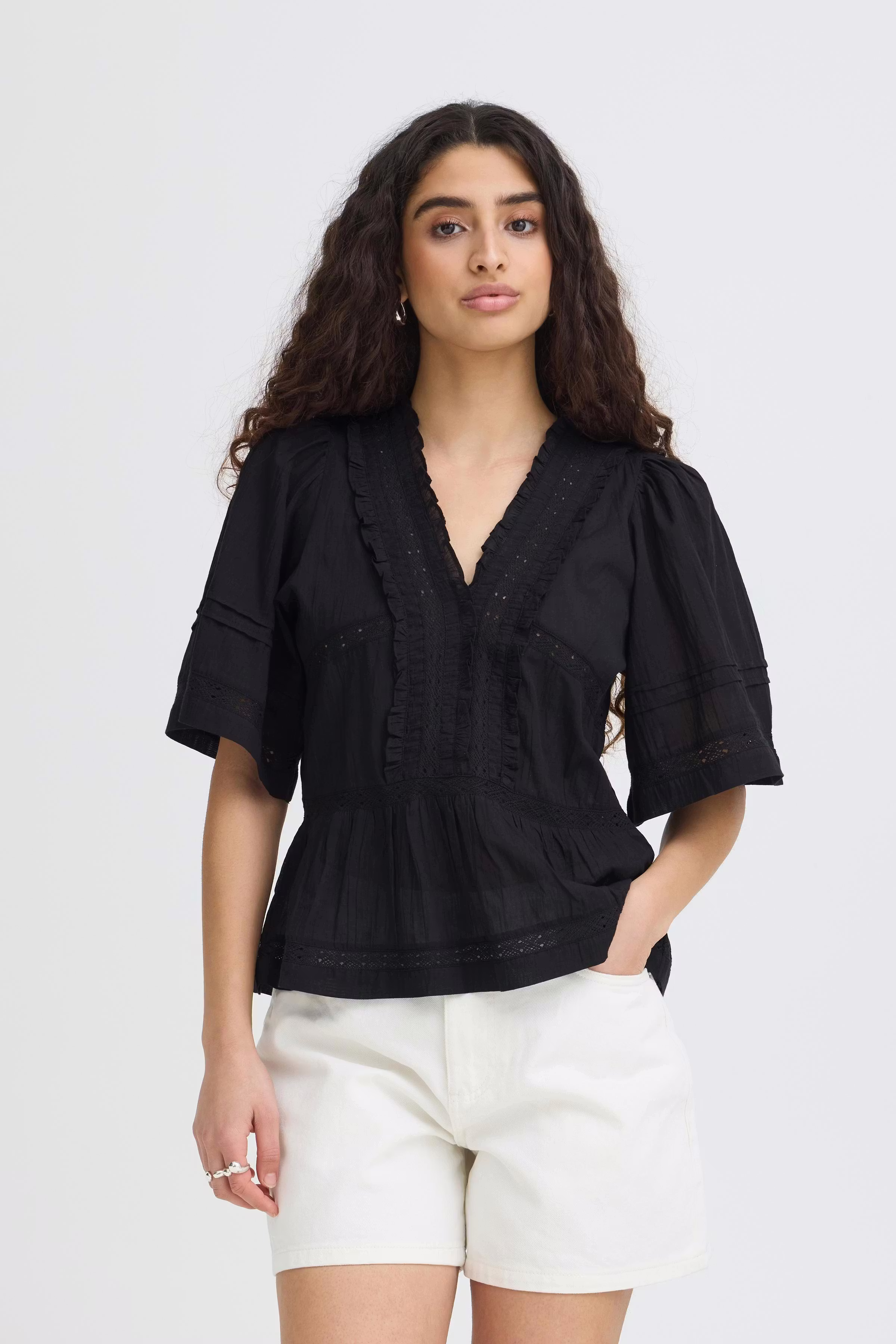 IHVOILANA Bluse LOOKBOOK FRONT 20126704-194008