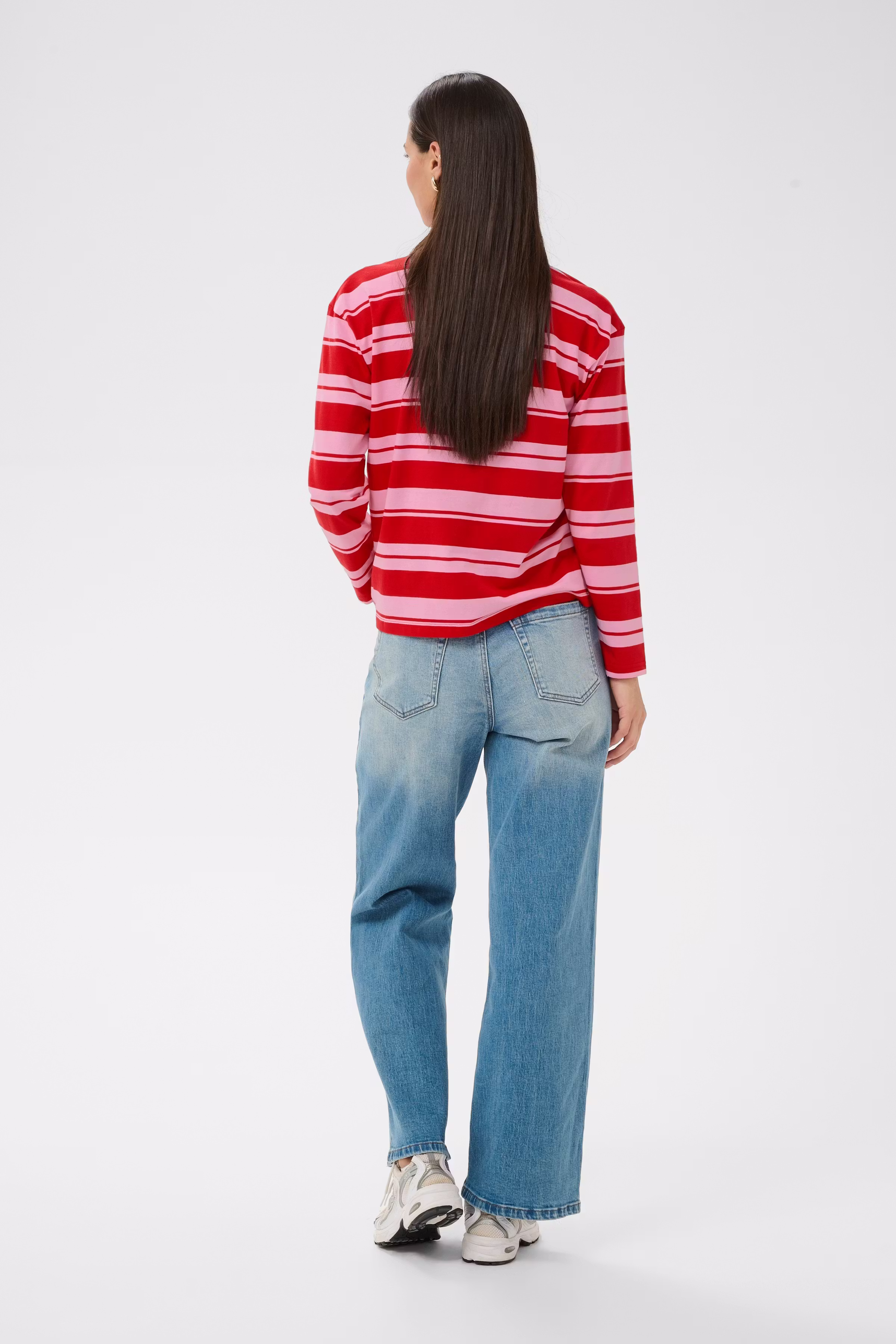 KAwinny T-shirt LOOKBOOK BACK 10511935-109618