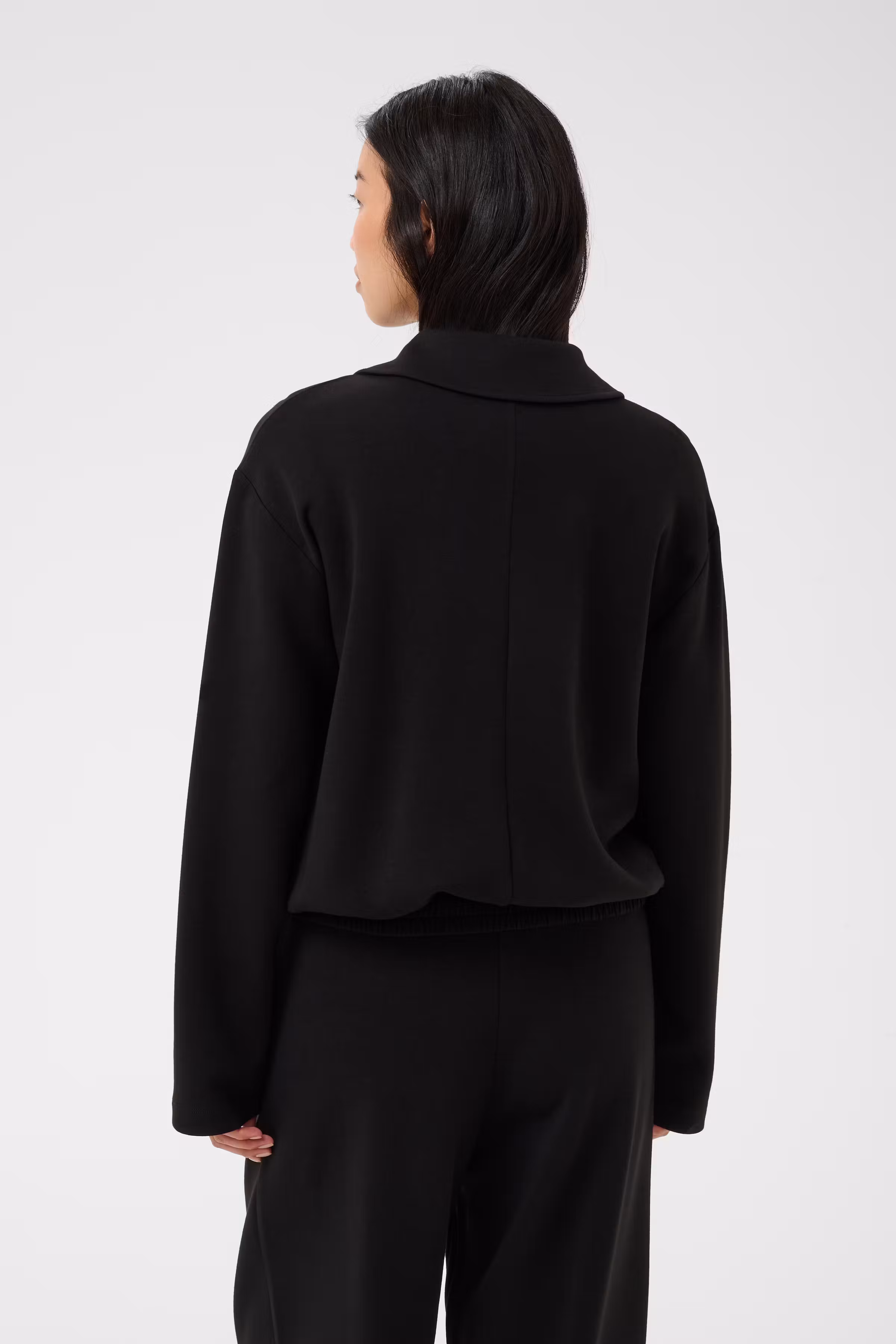 ChenayaPW Sweatshirt LOOKBOOK BACK 30310826-194008
