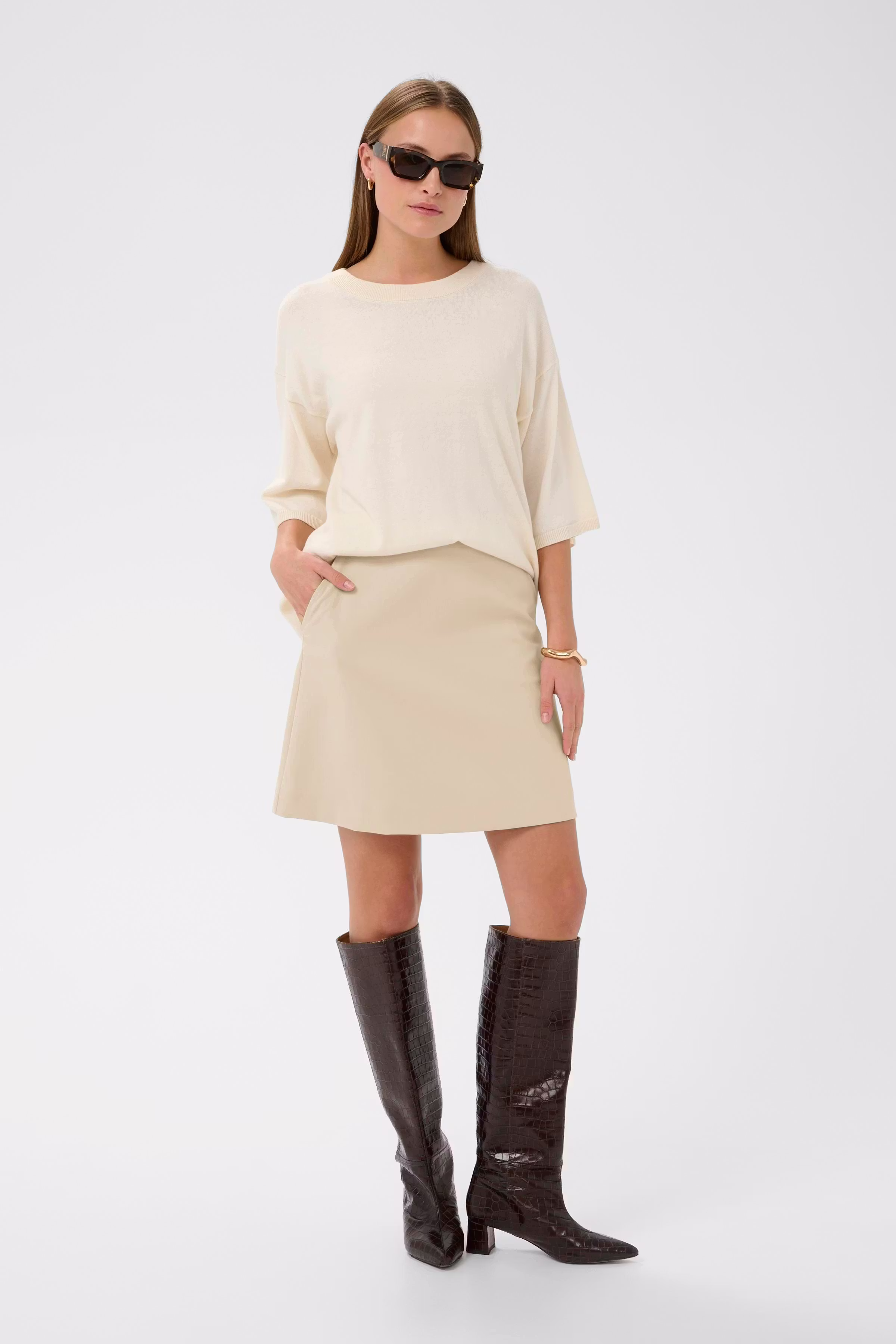 SLCorinne Skirt LOOKBOOK FRONT 30407280-130401