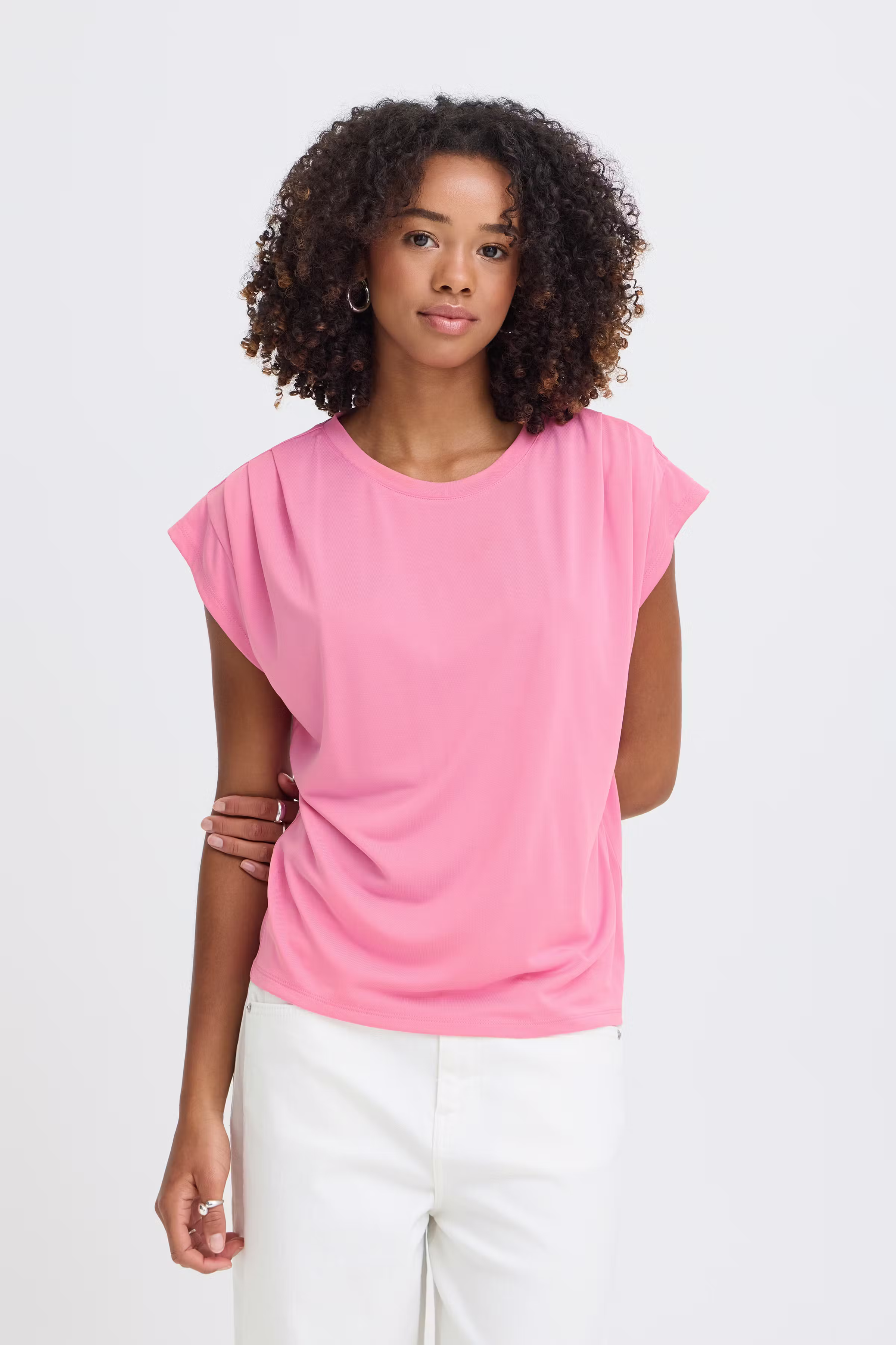 IHLISKEN Top LOOKBOOK FRONT 20114138-162120