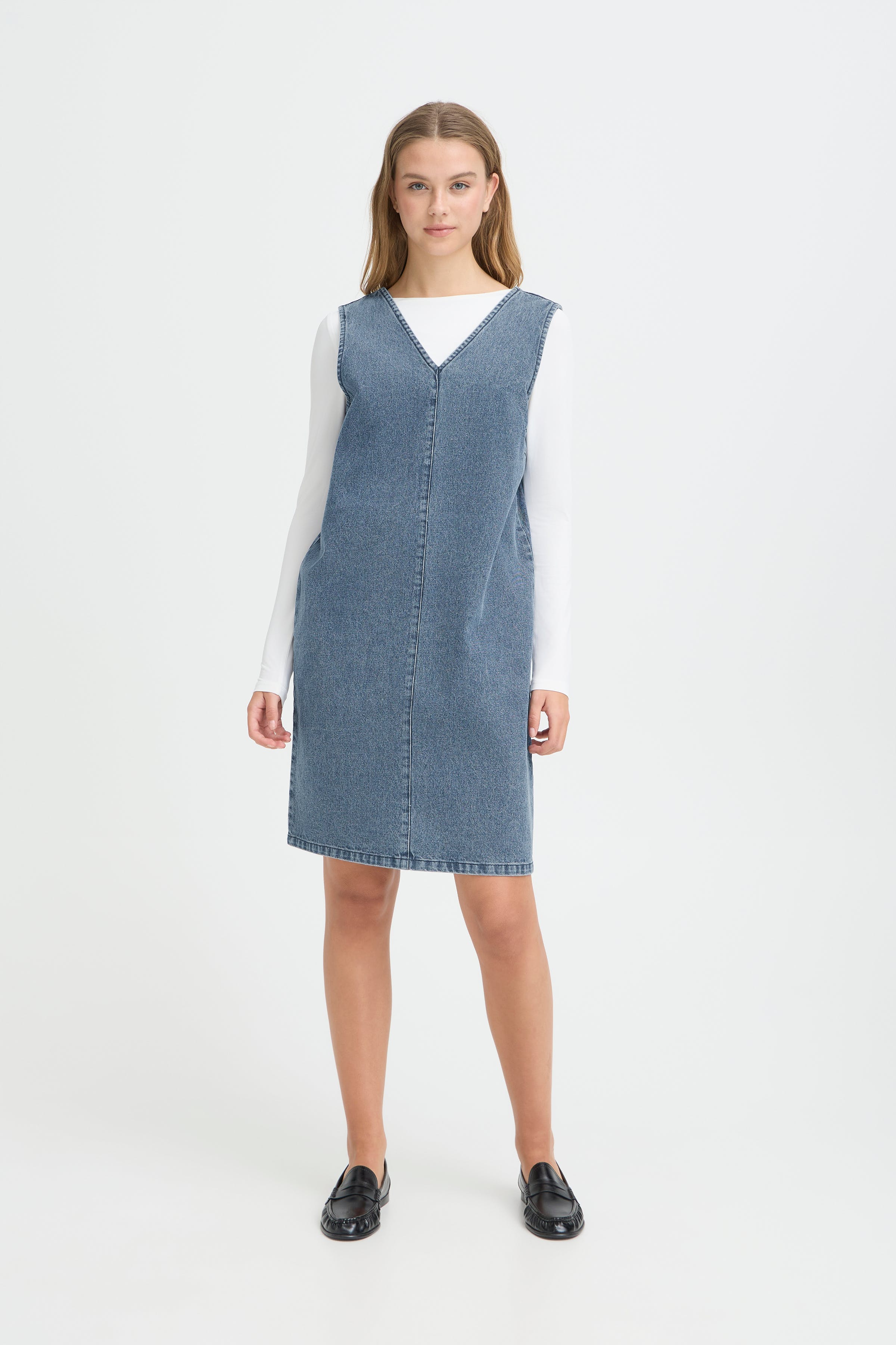 IHHIRAMO Kleid LOOKBOOK FRONT 20125723-200928