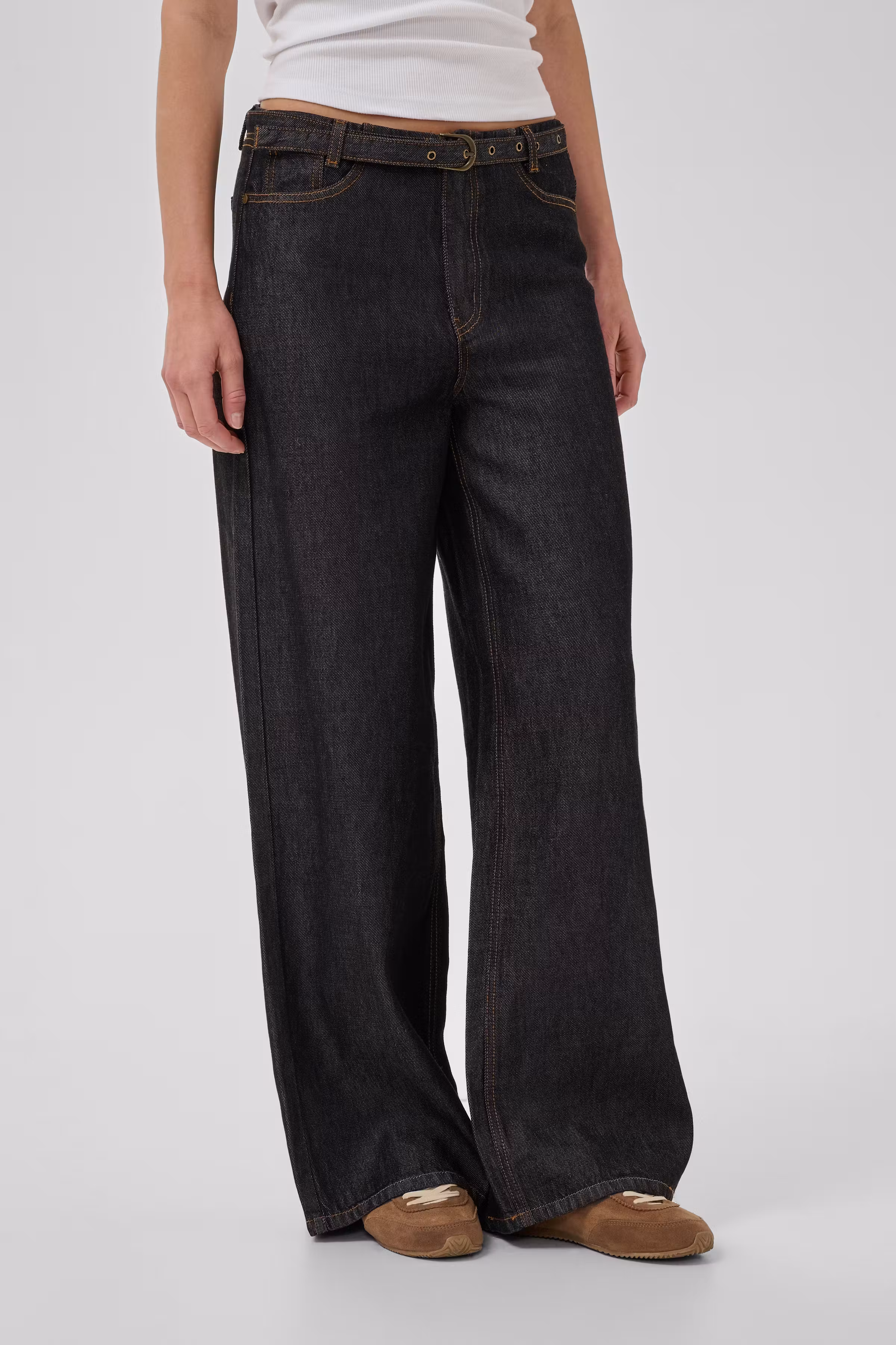 MWTasma Wide jeans LOOKBOOK FRONT 10705476-100073