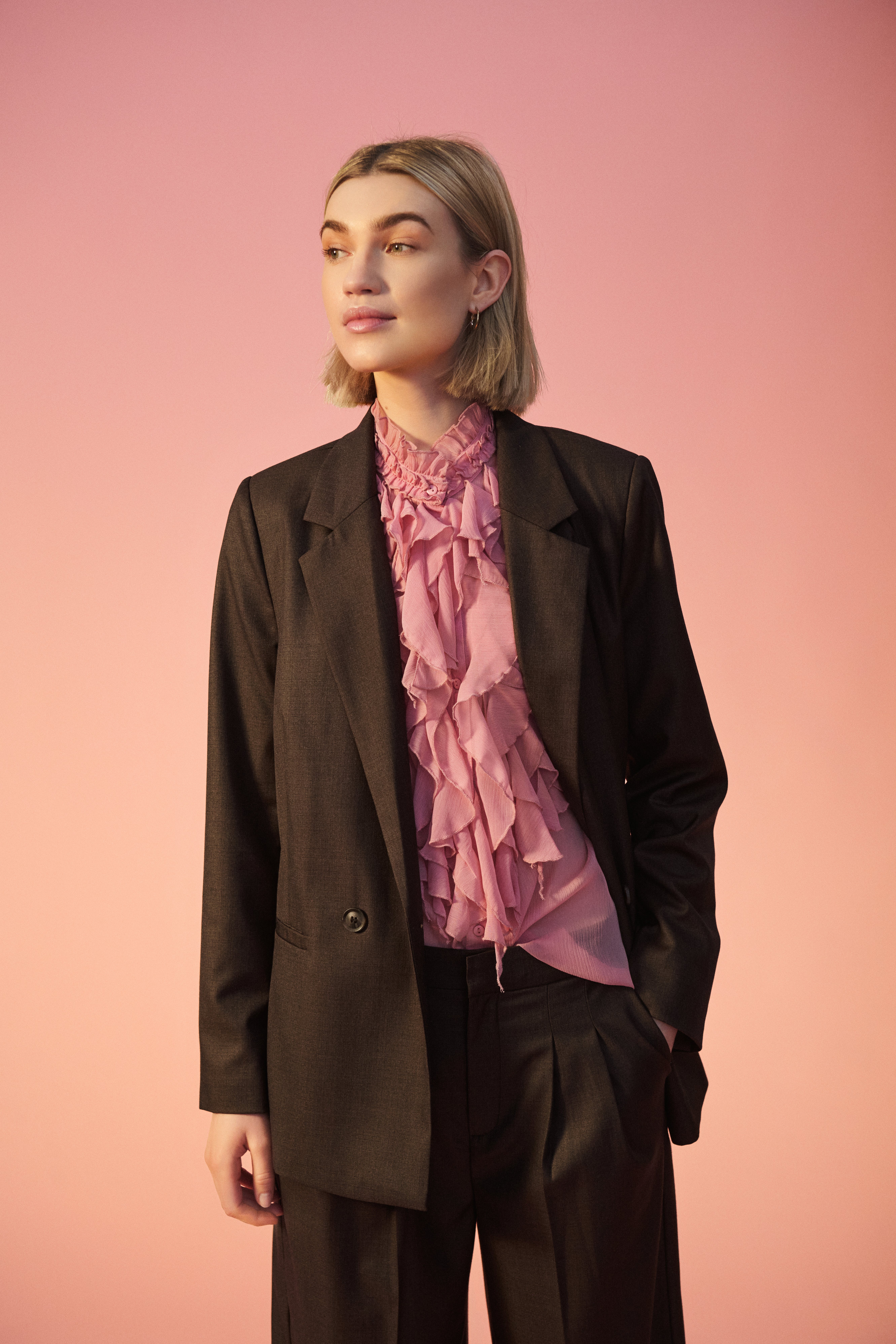 HelaineSZ Blazer LOCATION NONE 30513621-1909101