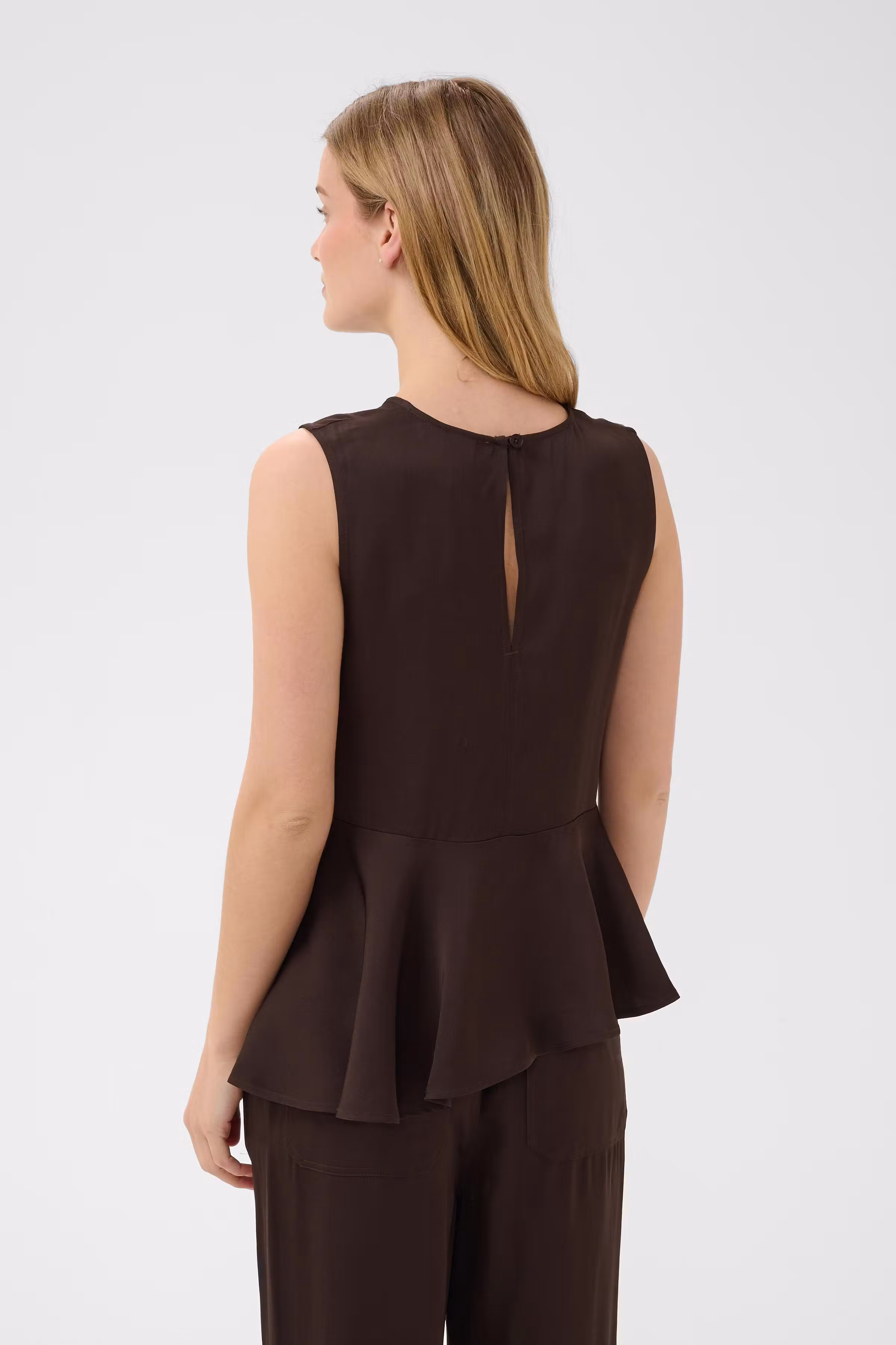 CamdenPW Top LOOKBOOK BACK 30310747-191106