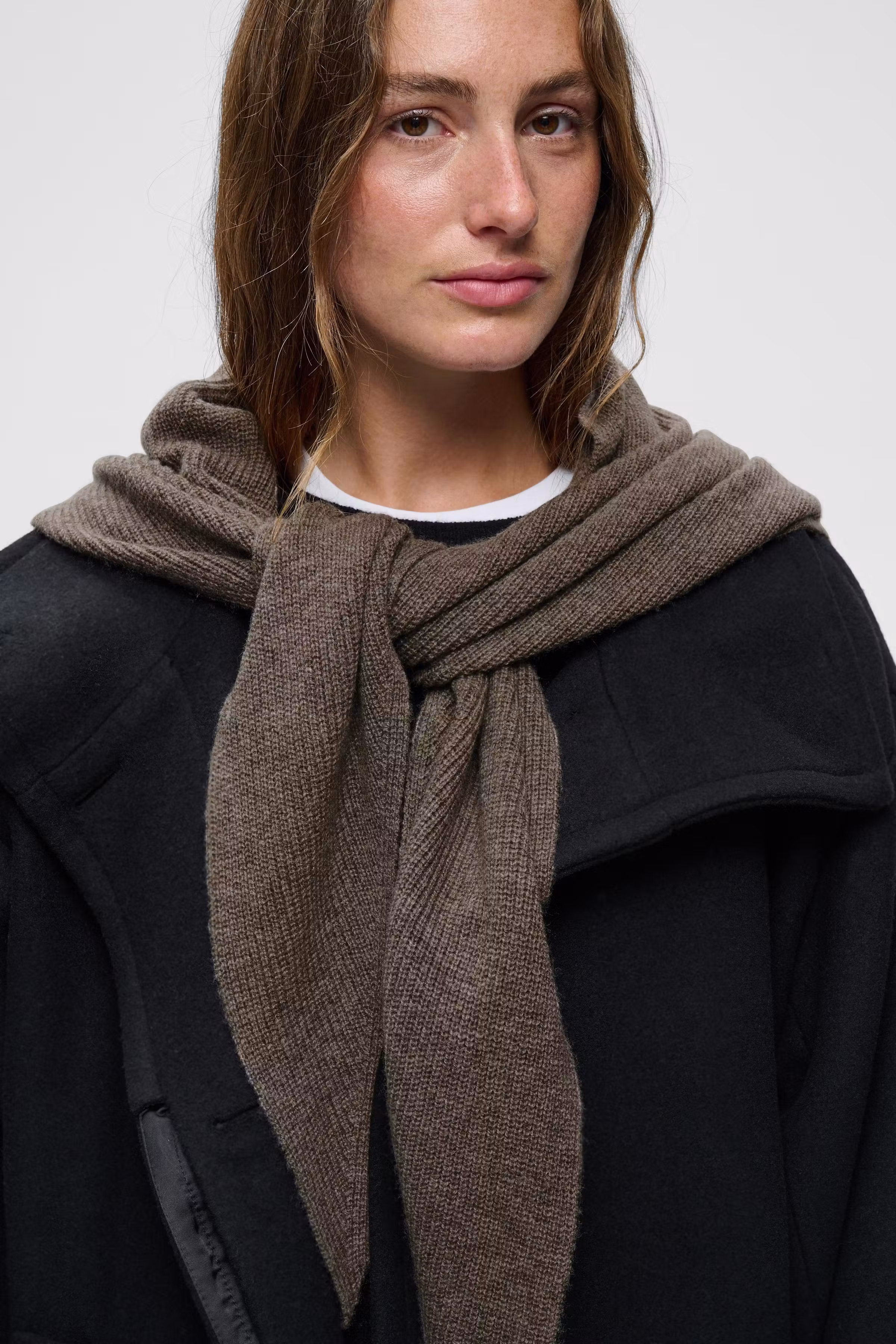 MAEIW Tuch LOOKBOOK DETAIL 30113250-191109