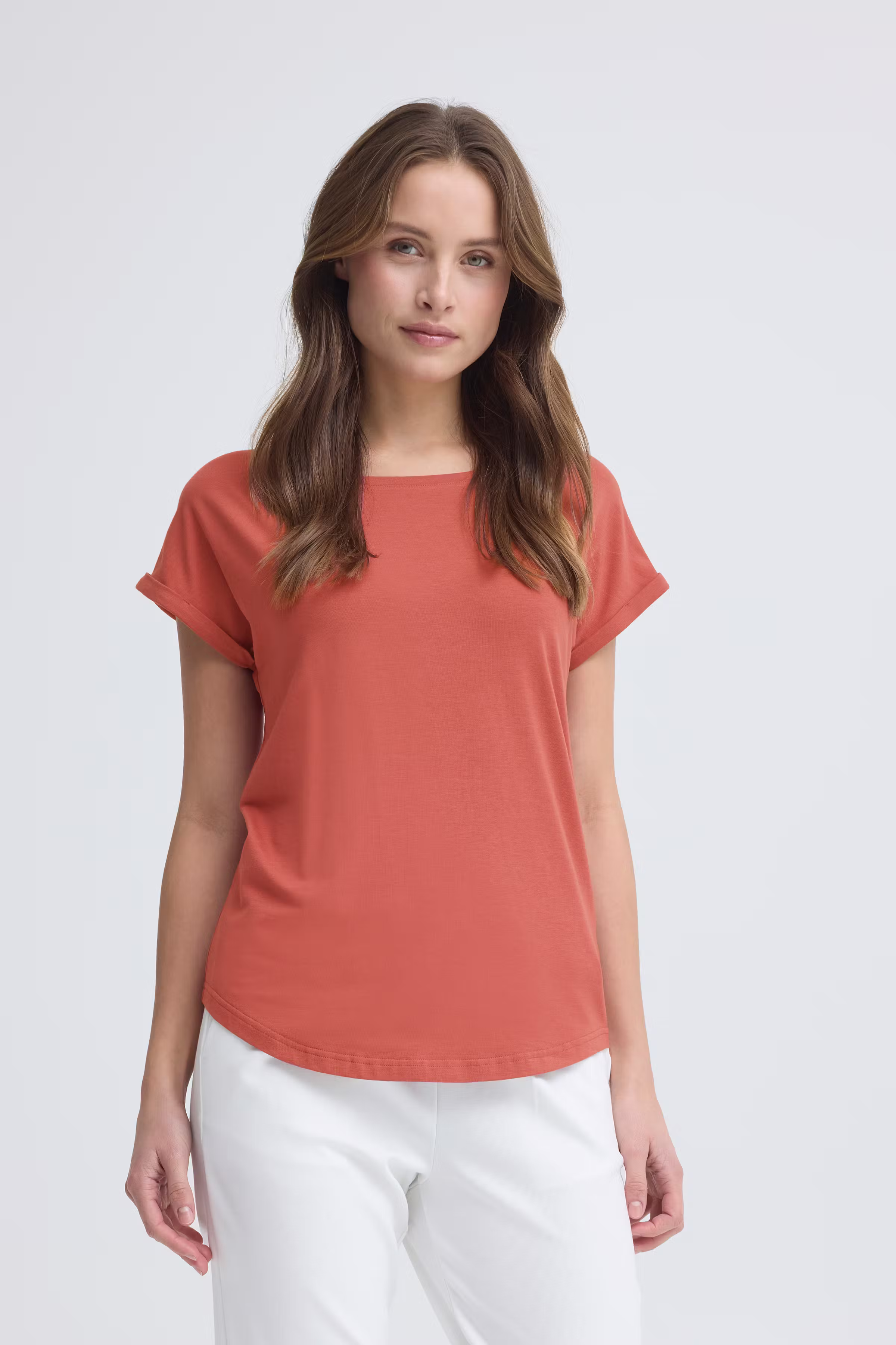 PAMILA T-shirt LOOKBOOK FRONT 20804205-181438