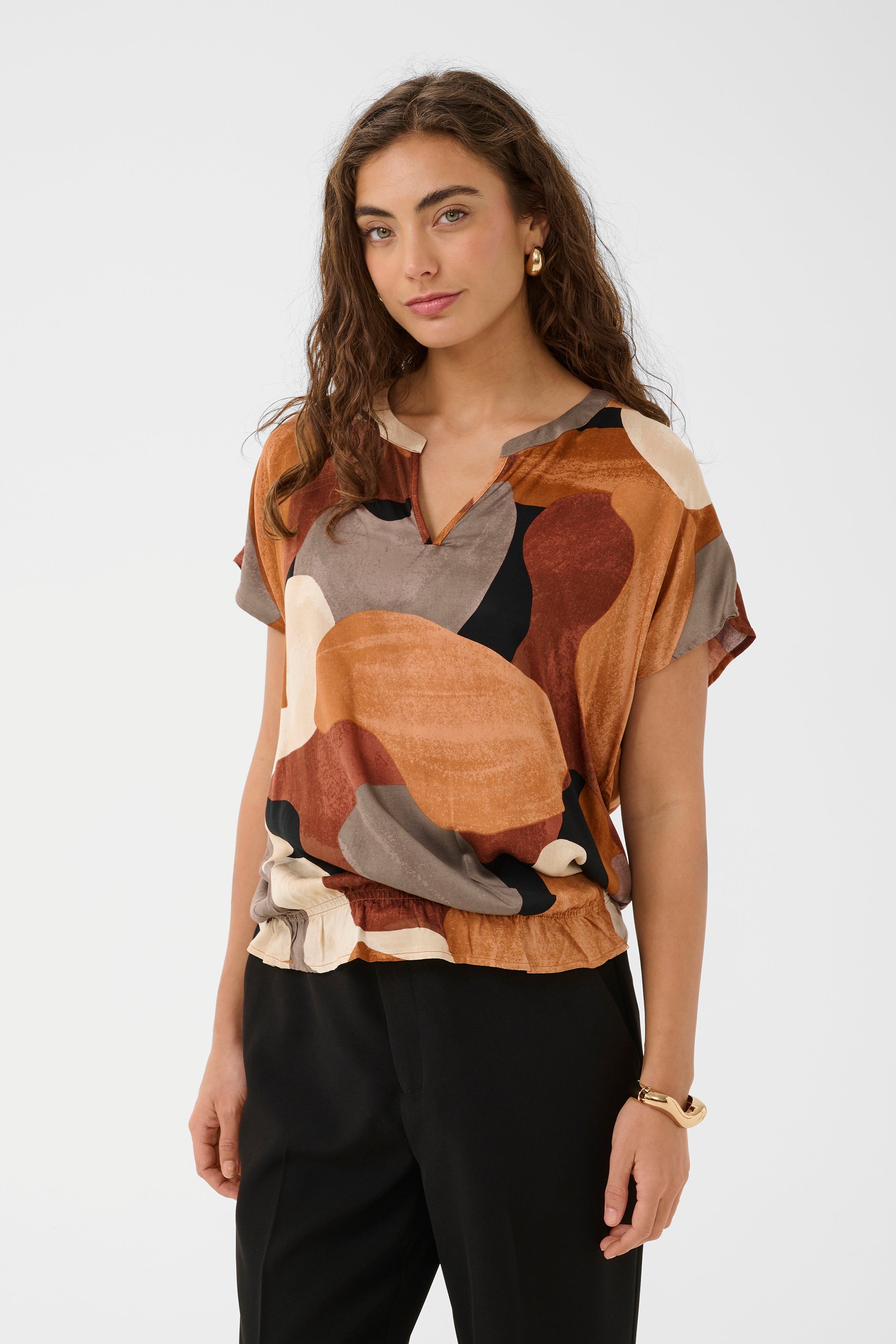 CUdana Blouse LOOKBOOK FRONT 50110179-105745