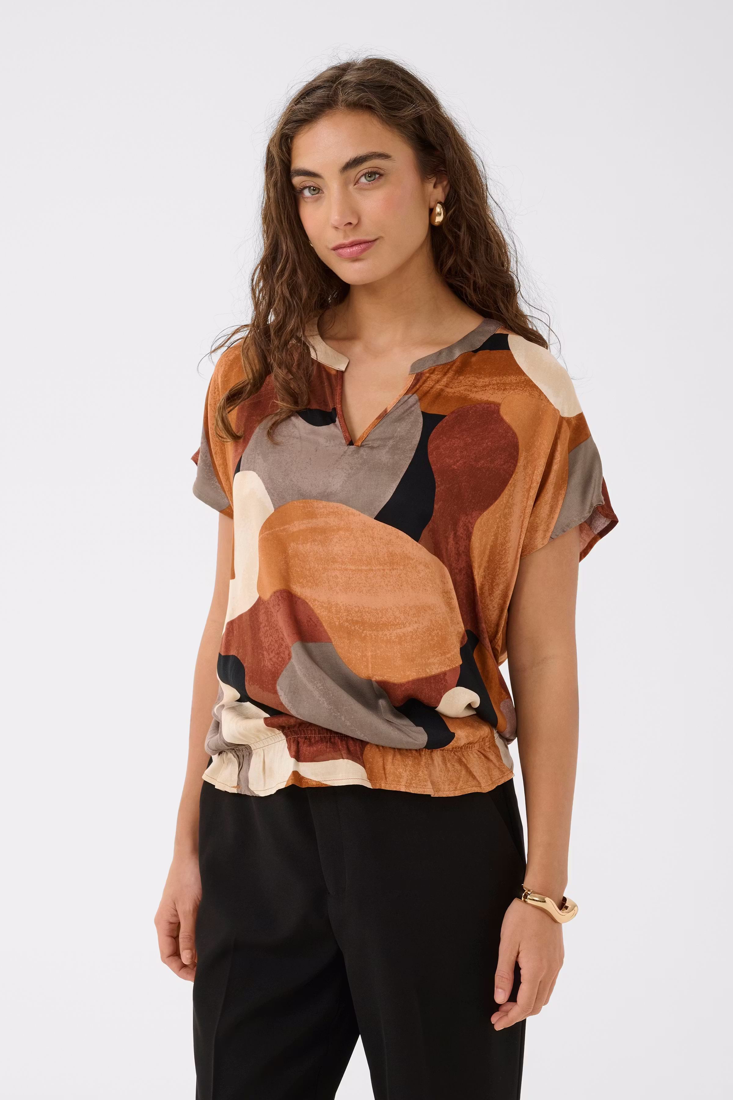 CUdana Blouse LOOKBOOK FRONT 50110179-105745