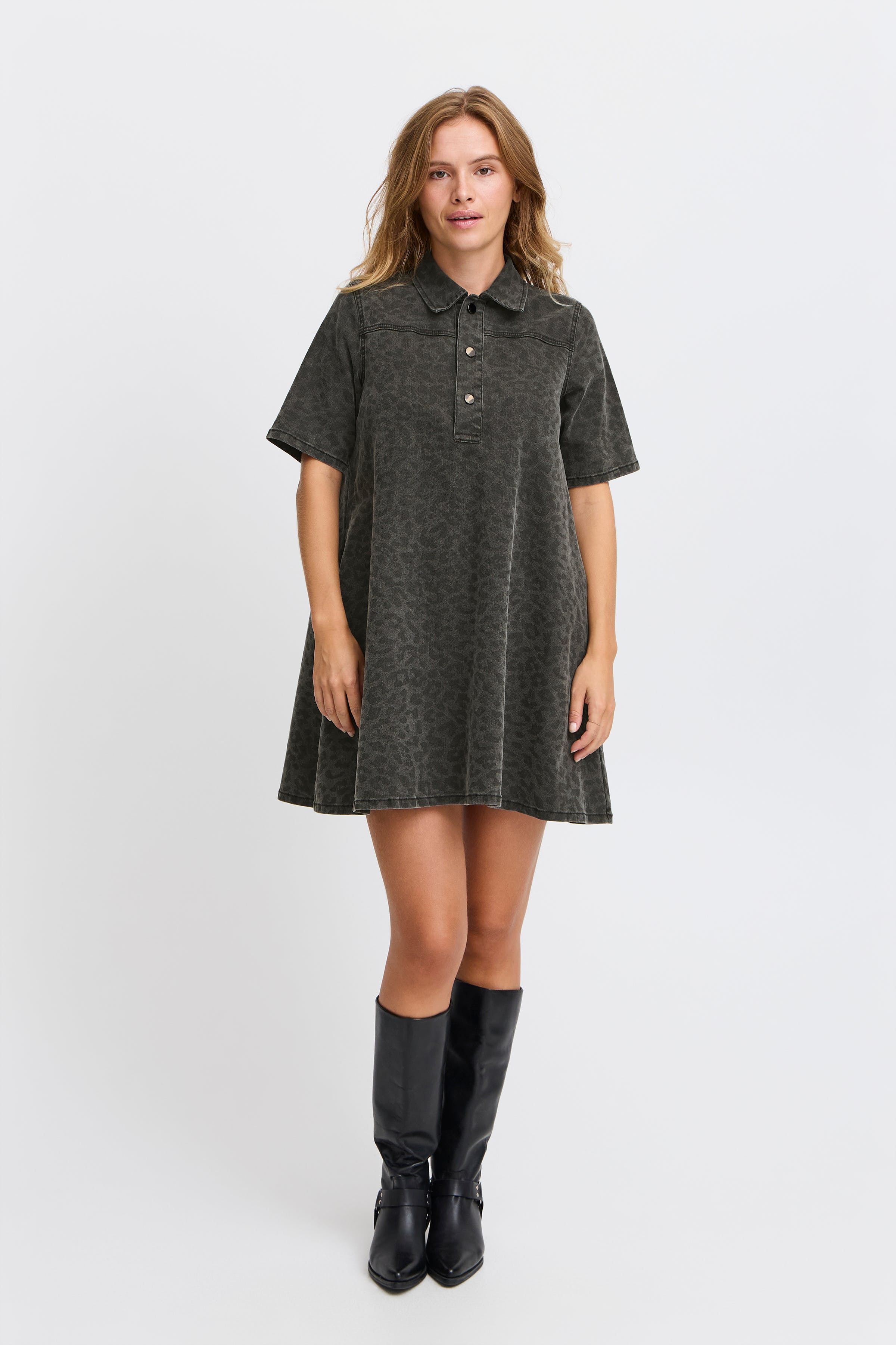 PXJANNAH Klänning LOOKBOOK FRONT 50208874-205027