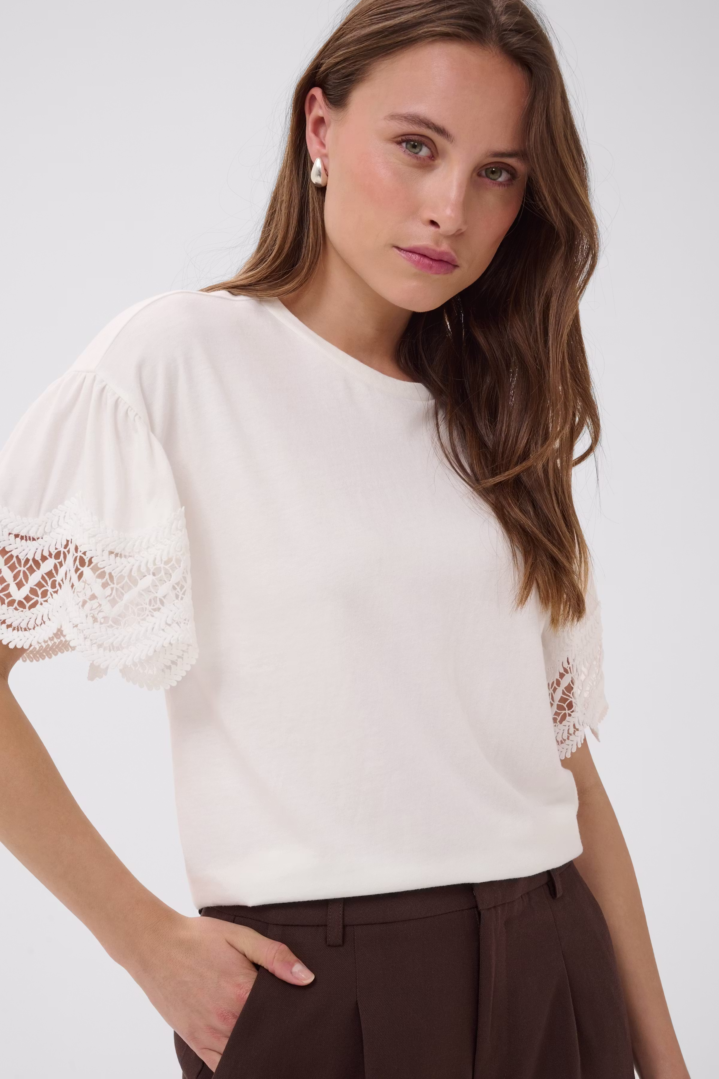 KAhermia T-shirt LOOKBOOK DETAIL 10511766-110602