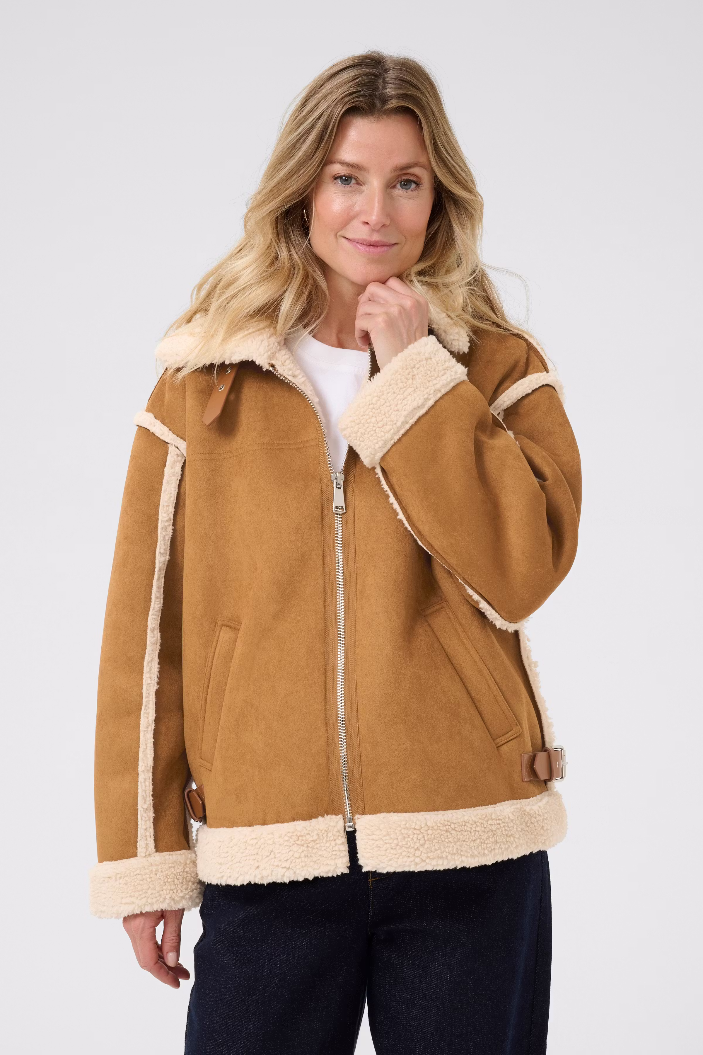 CRUma Outerwear LOOKBOOK FRONT 10613947-171327