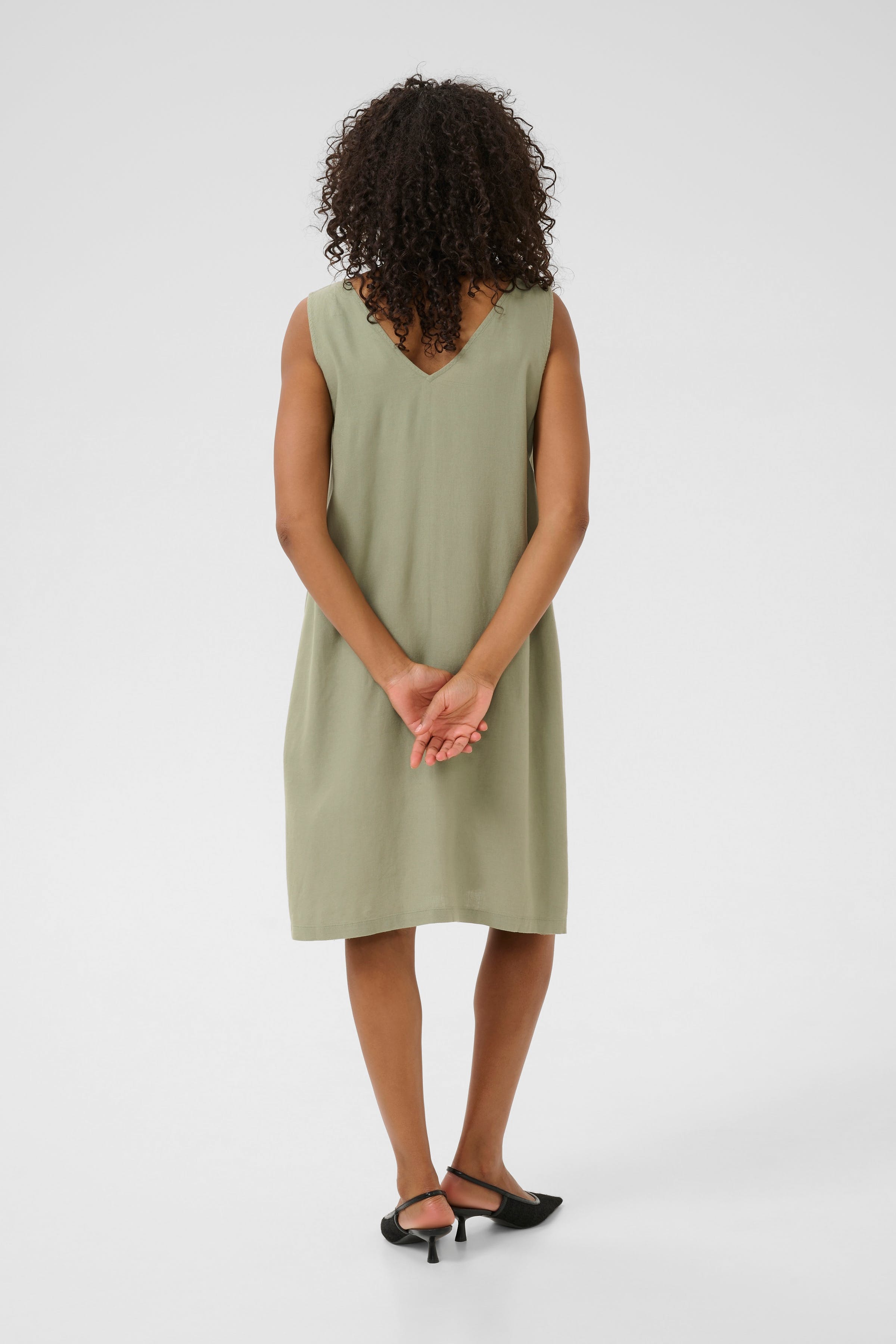 KAmilia Linnen Jurk LOOKBOOK BACK 10509690-170115