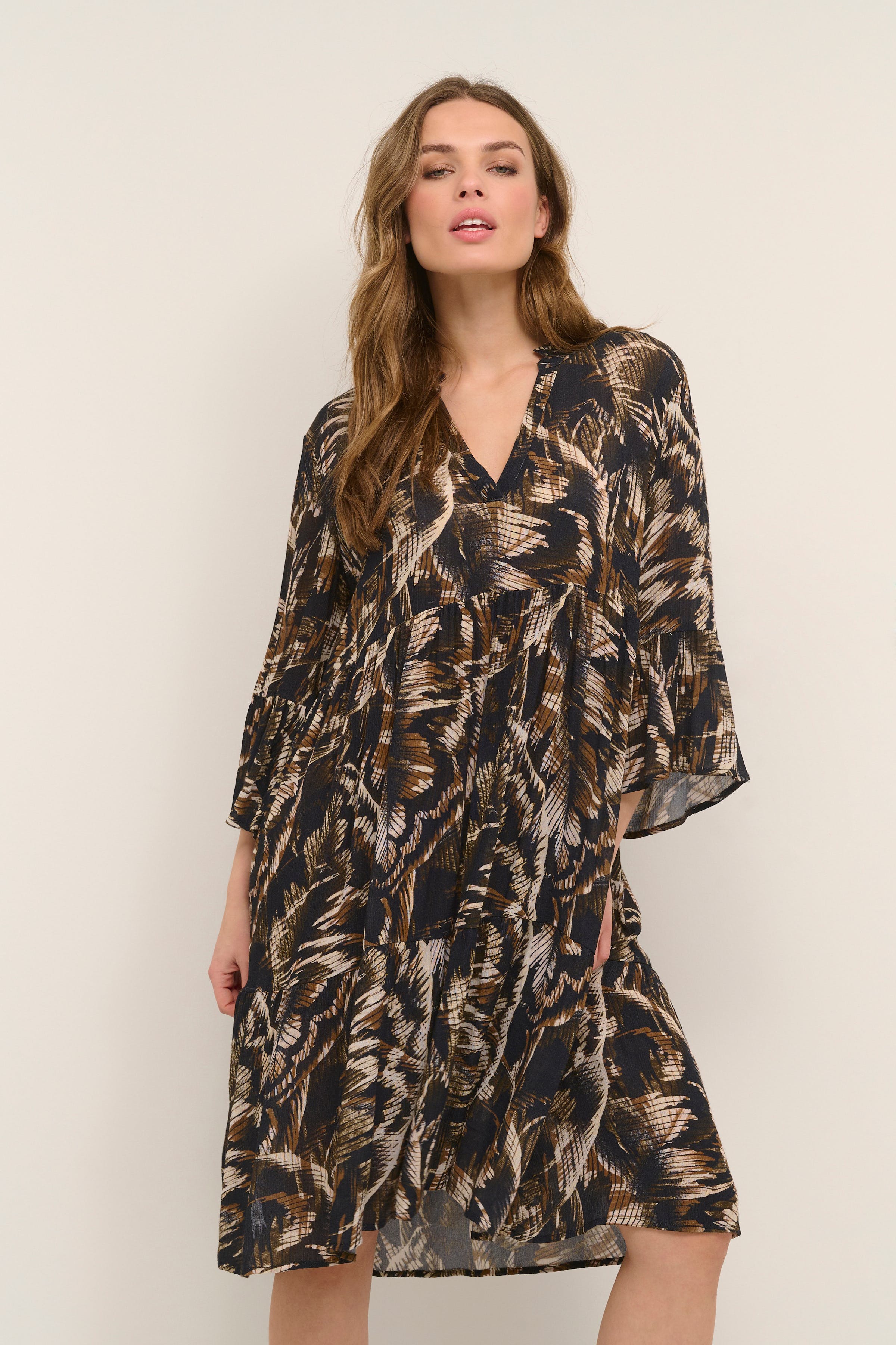 KAerina Kleid LOOKBOOK FRONT 10506894-103400