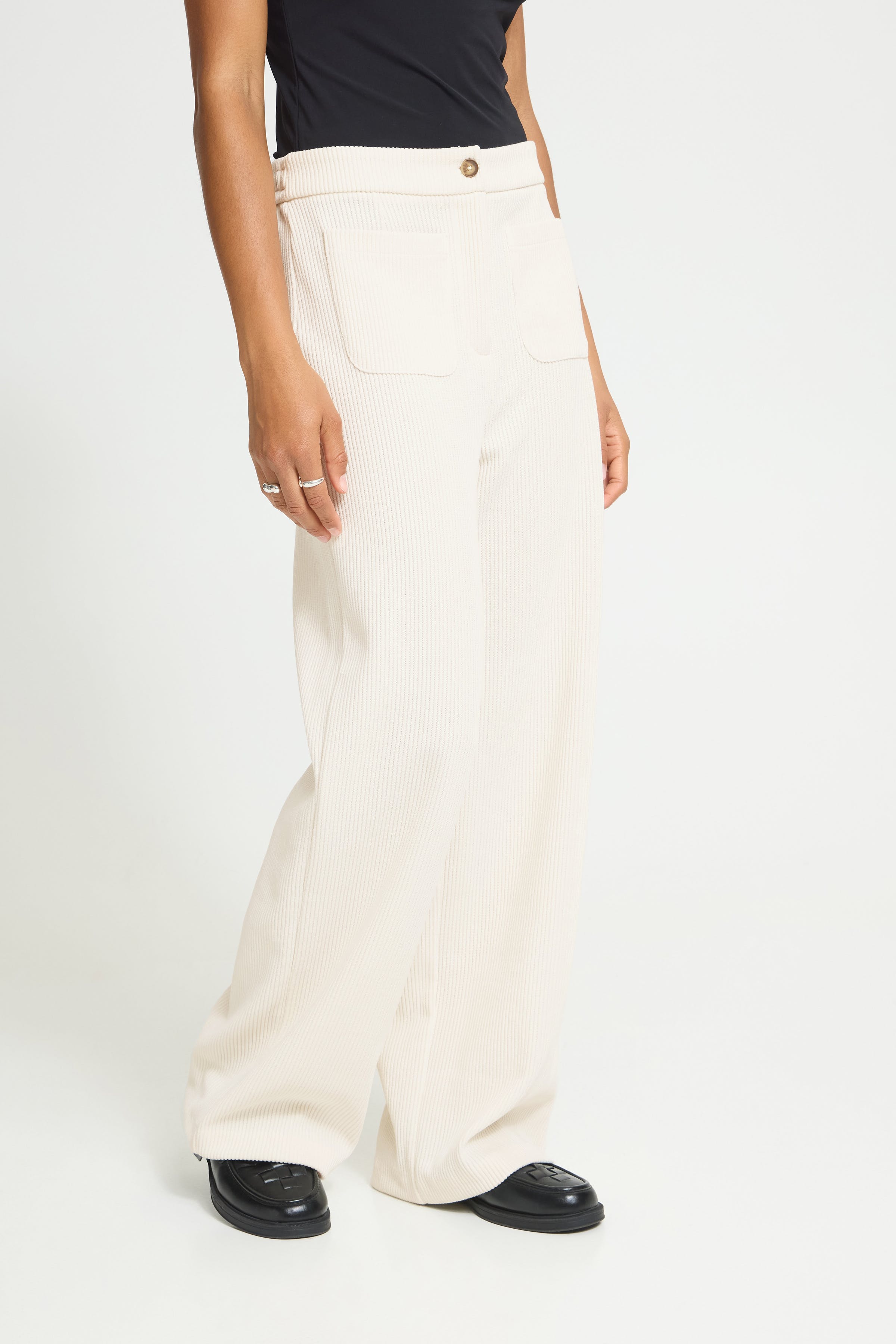 IHKATE Bukser LOOKBOOK FRONT 20125236-130905
