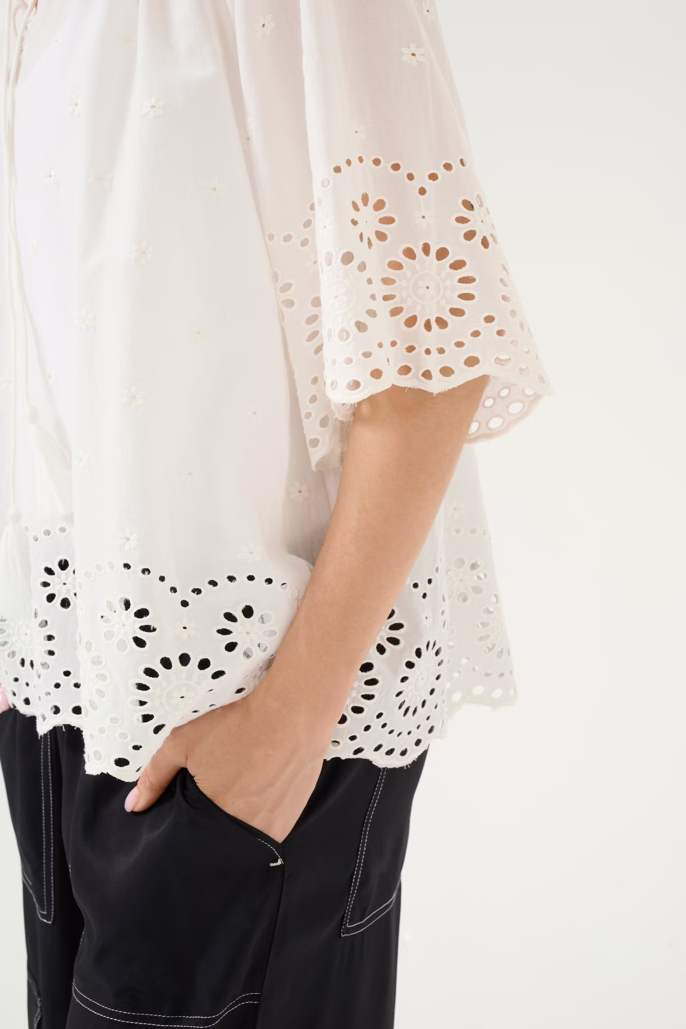 CUreya Bluse LOOKBOOK DETAIL 50111668-500013