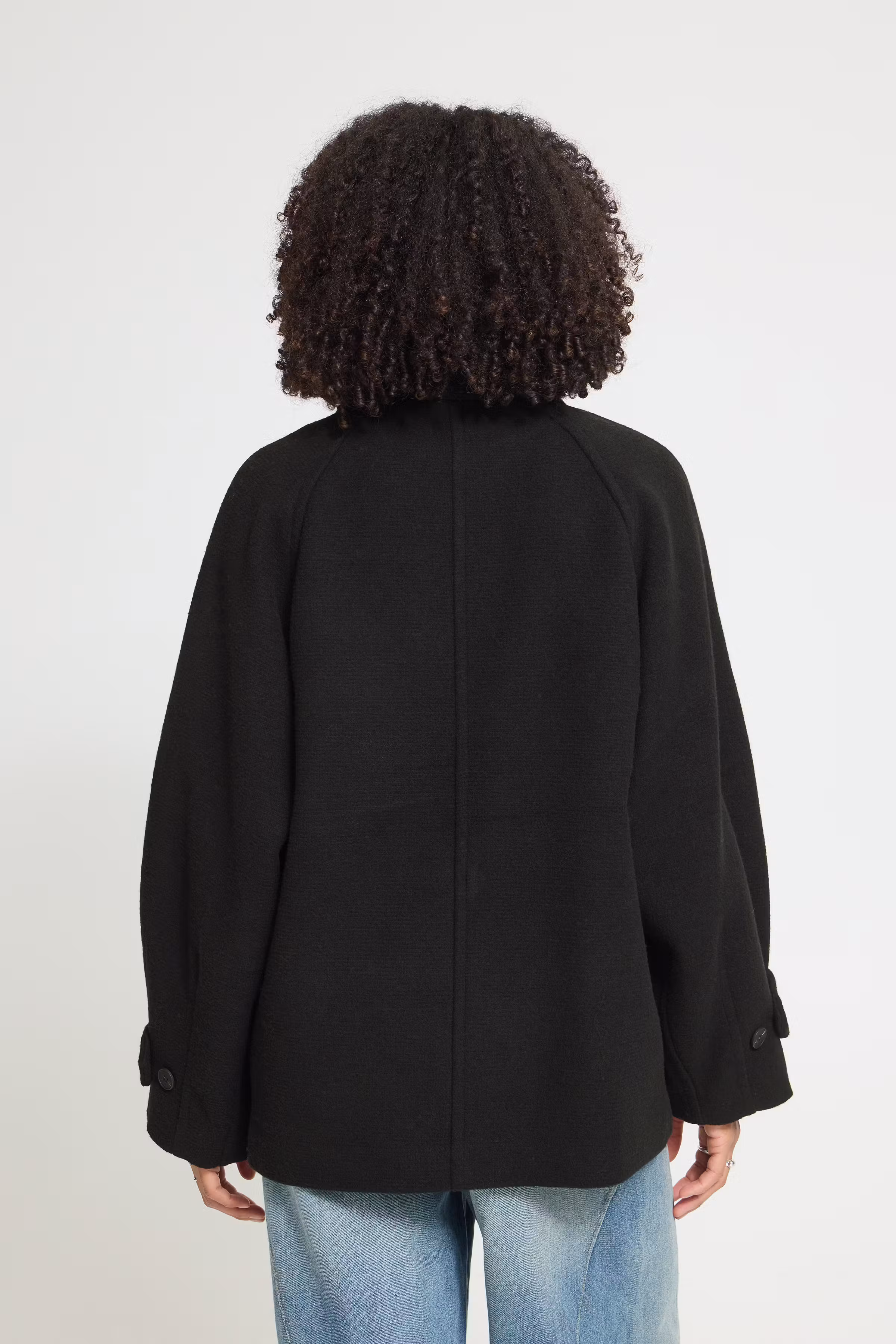 IHGAZIVA Oberbekleidung LOOKBOOK BACK 20126923-194008