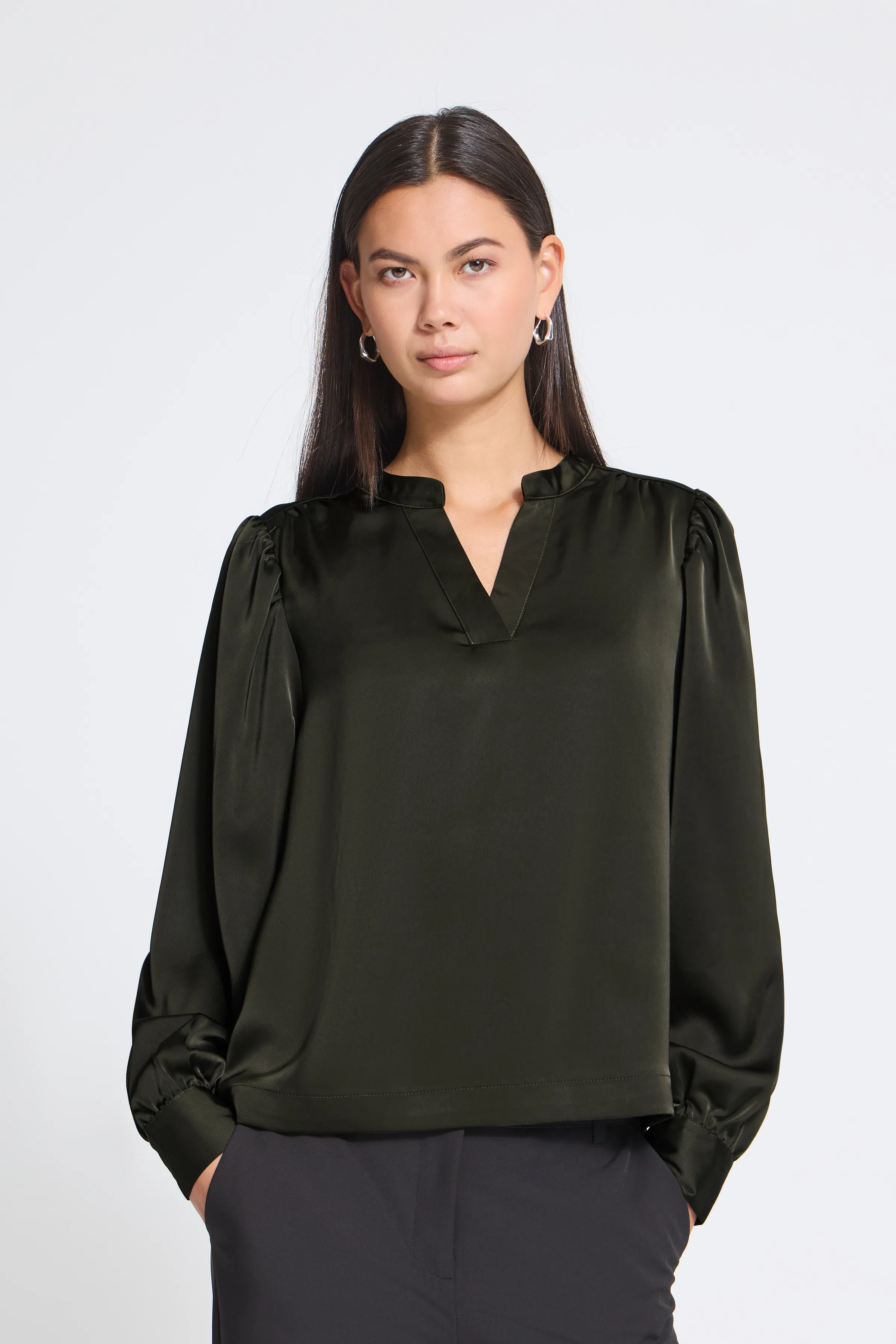 IHLETTA Bluse LOOKBOOK FRONT 20126768-190509
