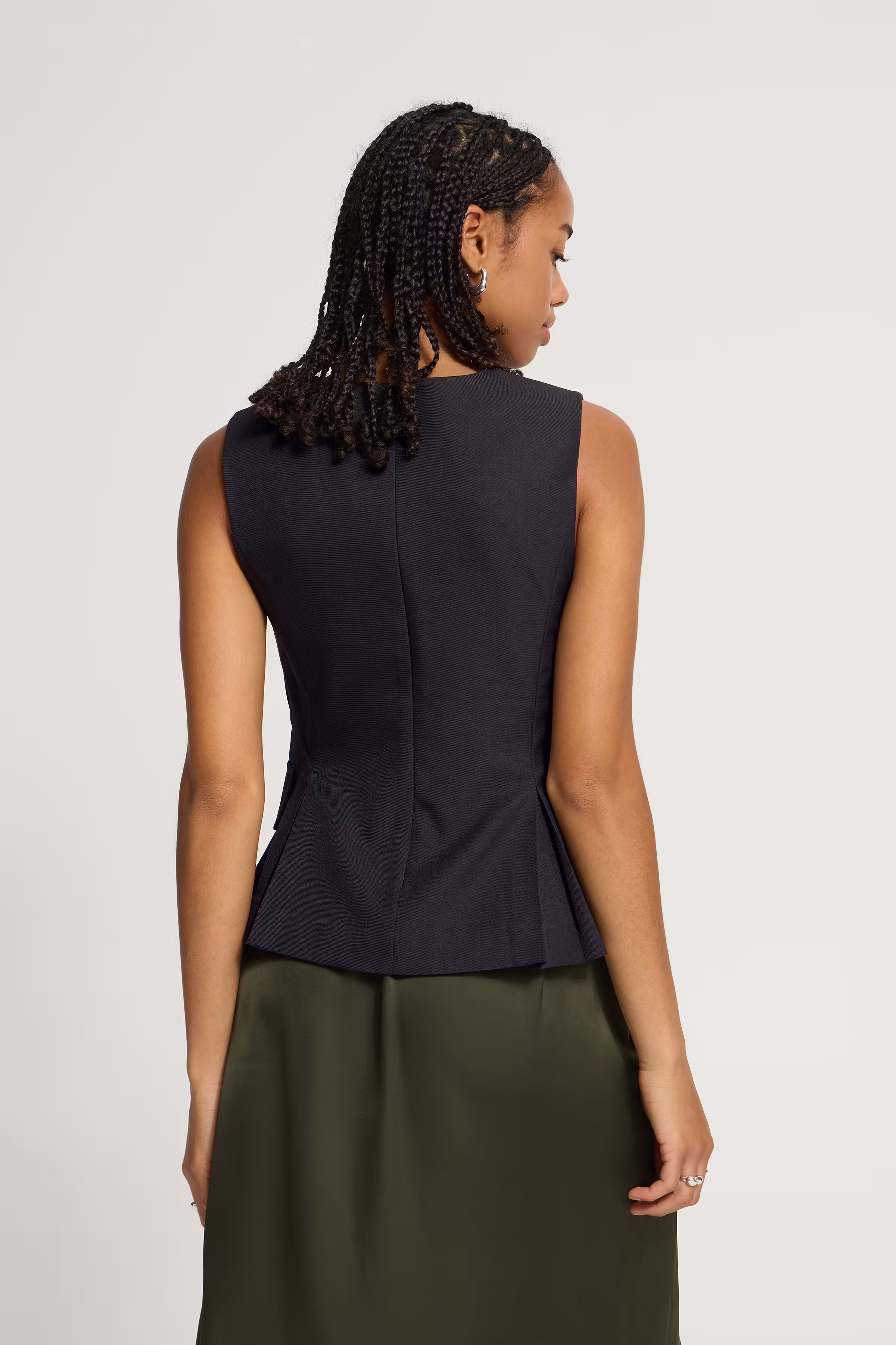 IHFUROLA Vest LOOKBOOK BACK 20126896-1940041